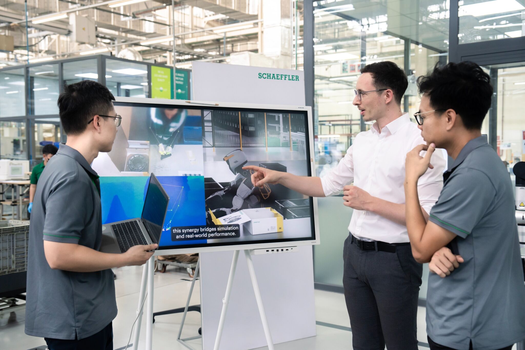 Schaeffler thúc đẩy số hoá thông qua đào tạo nhân lực về AI