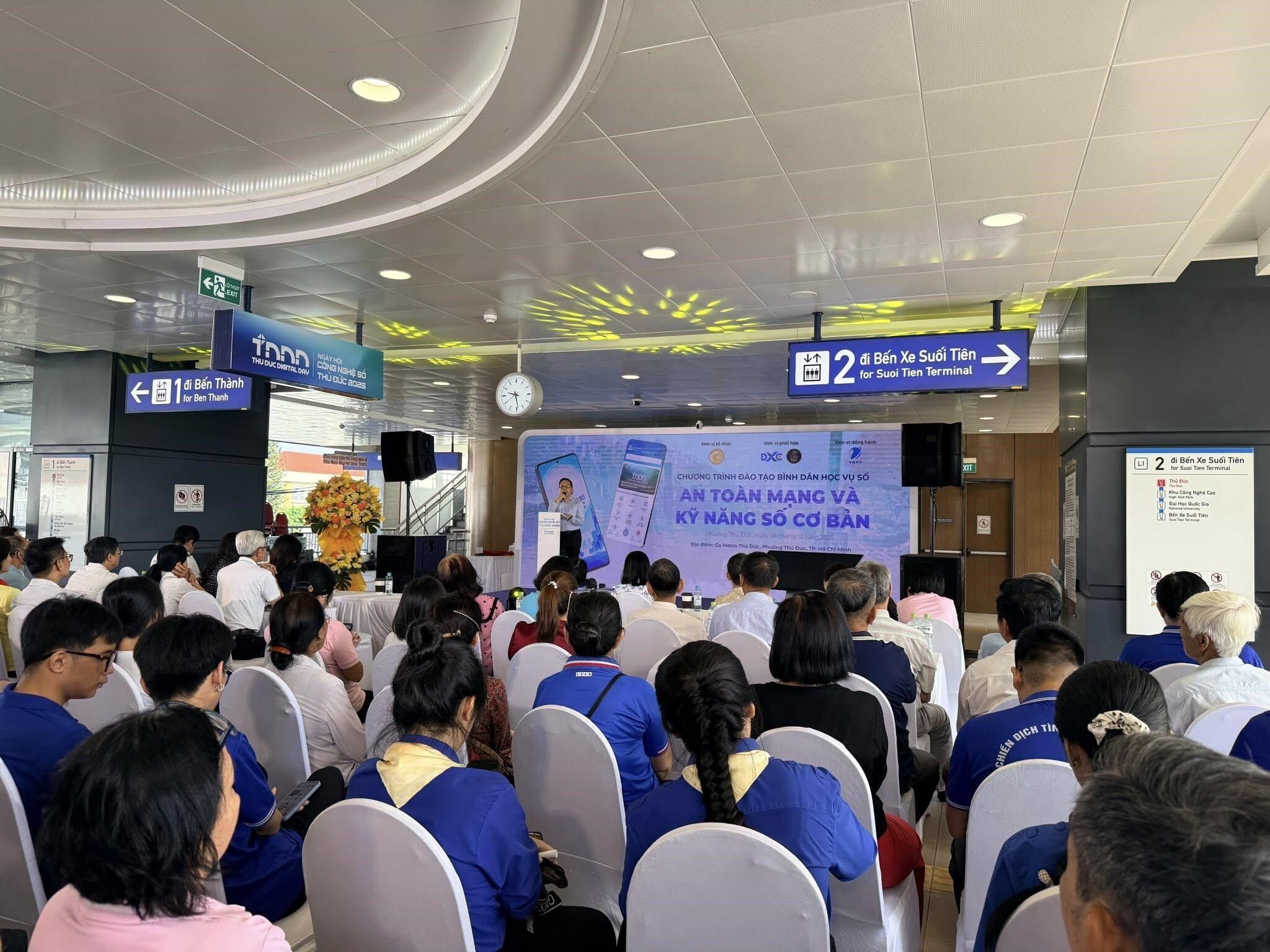 Lần đầu tiên tại Metro, Ngày hội Công nghệ số Thủ Đức - Thu Duc Digital Day 2025 thu hút hơn 14.500 lượt khách tham gia