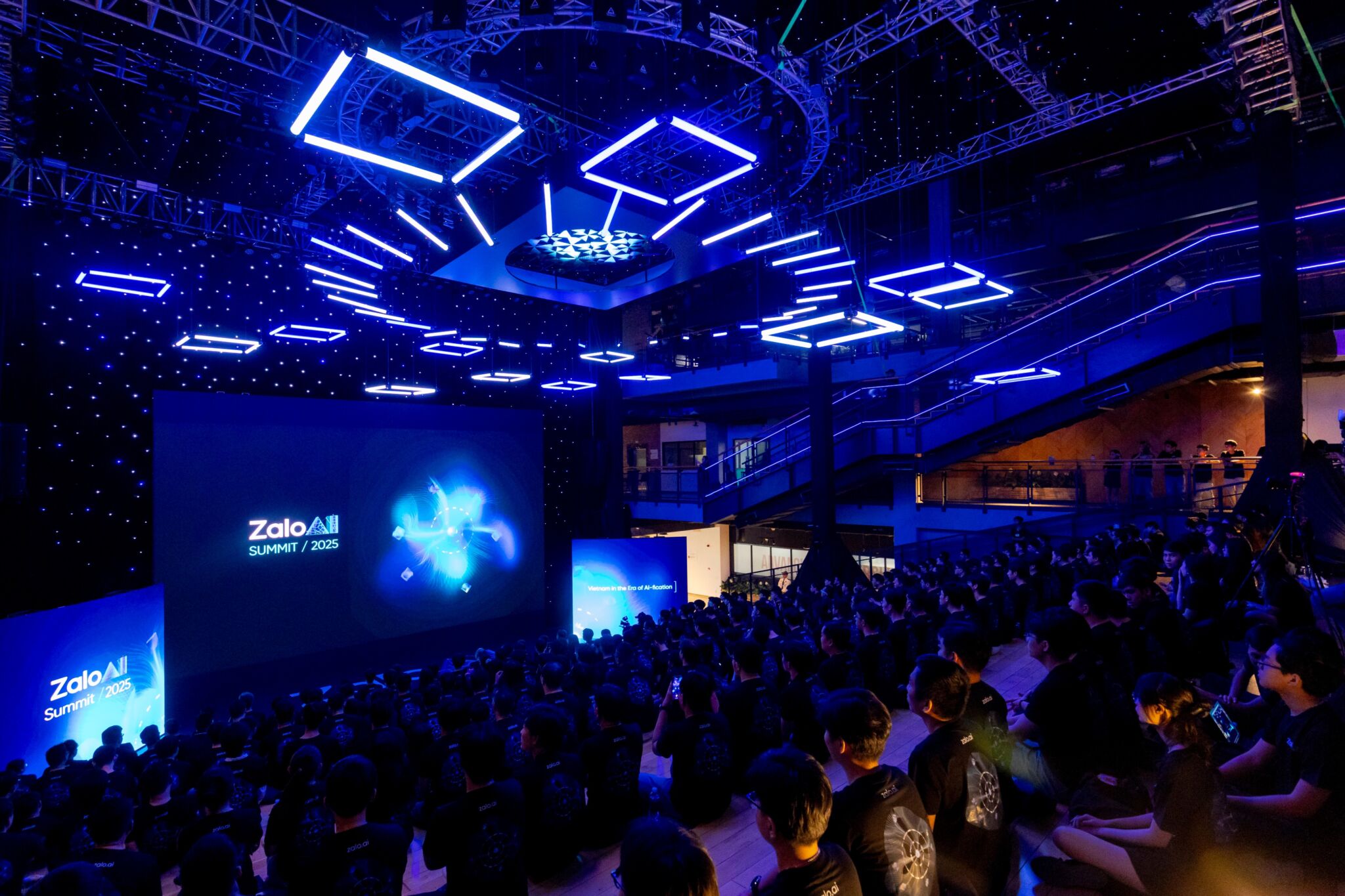 Hơn 400 kỹ sư công nghệ AI hội ngộ tại diễn đàn Zalo AI Summit 2025