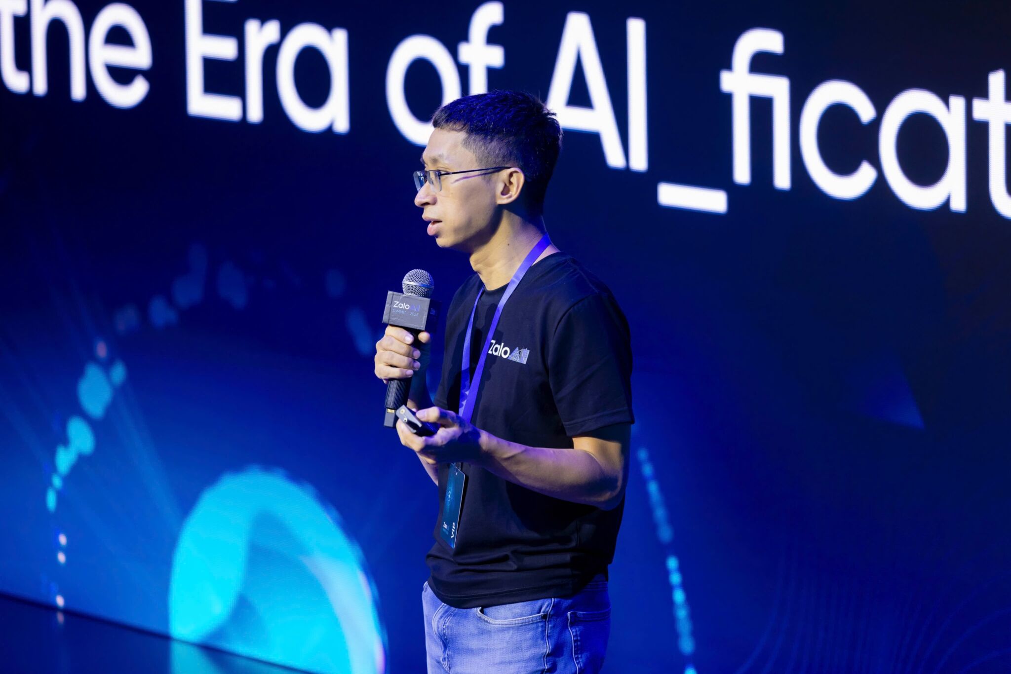 Hơn 400 kỹ sư công nghệ AI hội ngộ tại diễn đàn Zalo AI Summit 2025