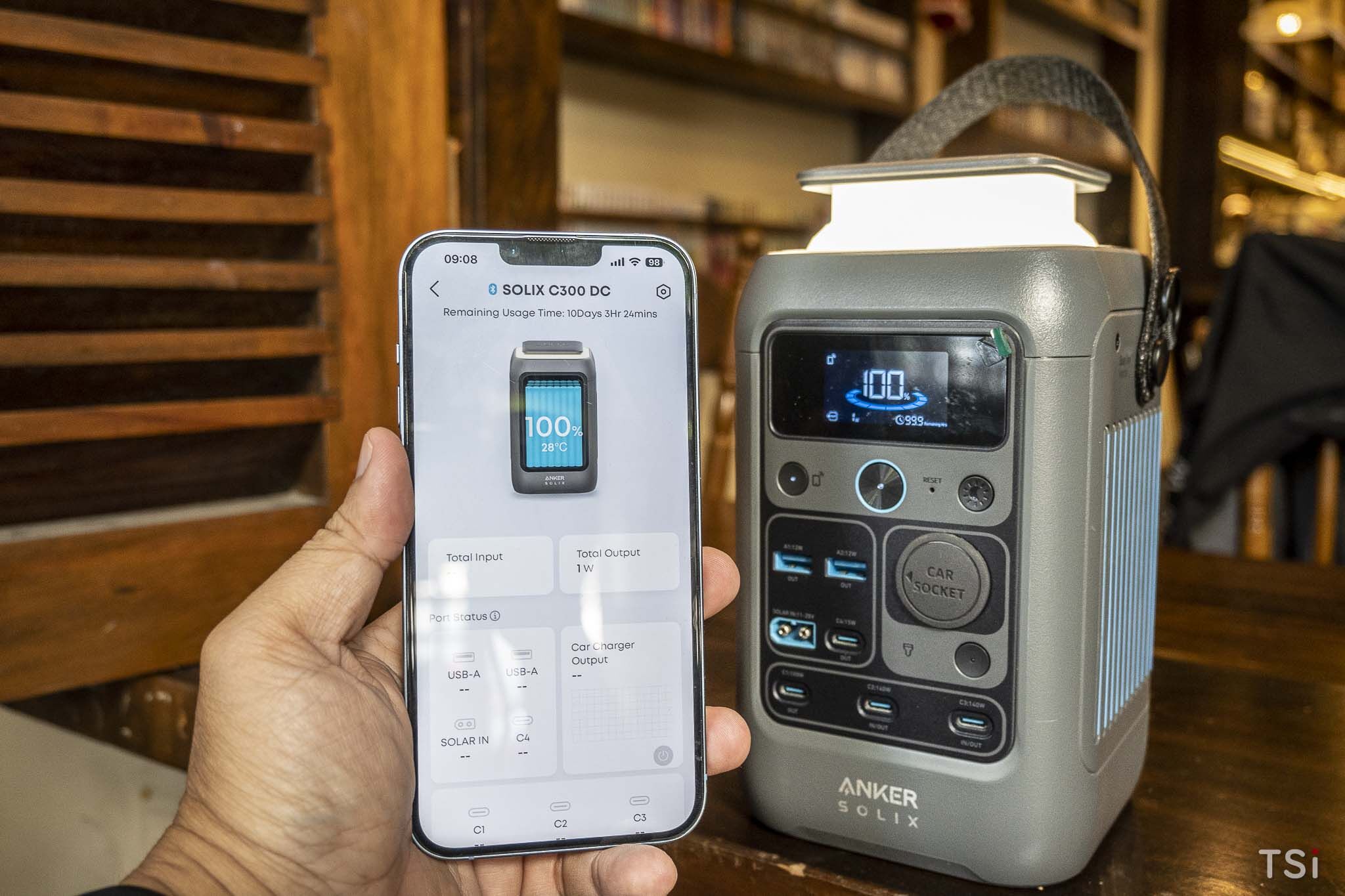 Anker Solix C300 DC: Trạm sạc cho hầu hết nhu cầu cá nhân