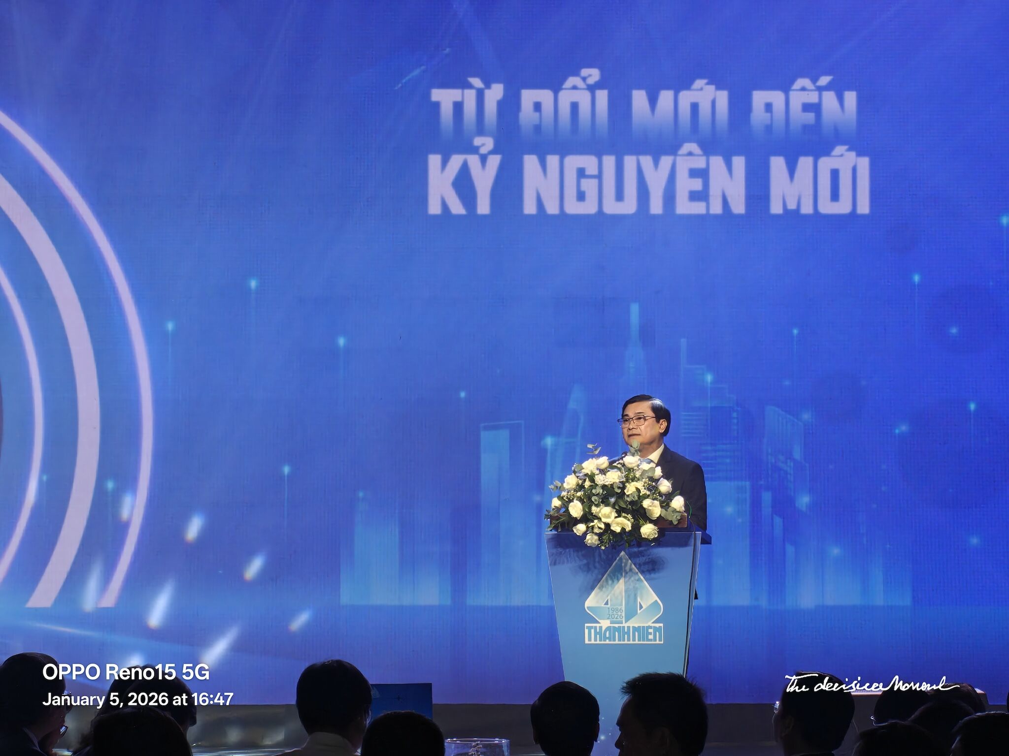 OPPO Reno15 5G: Camera chụp đẹp, AI đa năng, pin tốt OPPO Reno15 5G: Camera chụp đẹp, AI đa năng, pin tốt