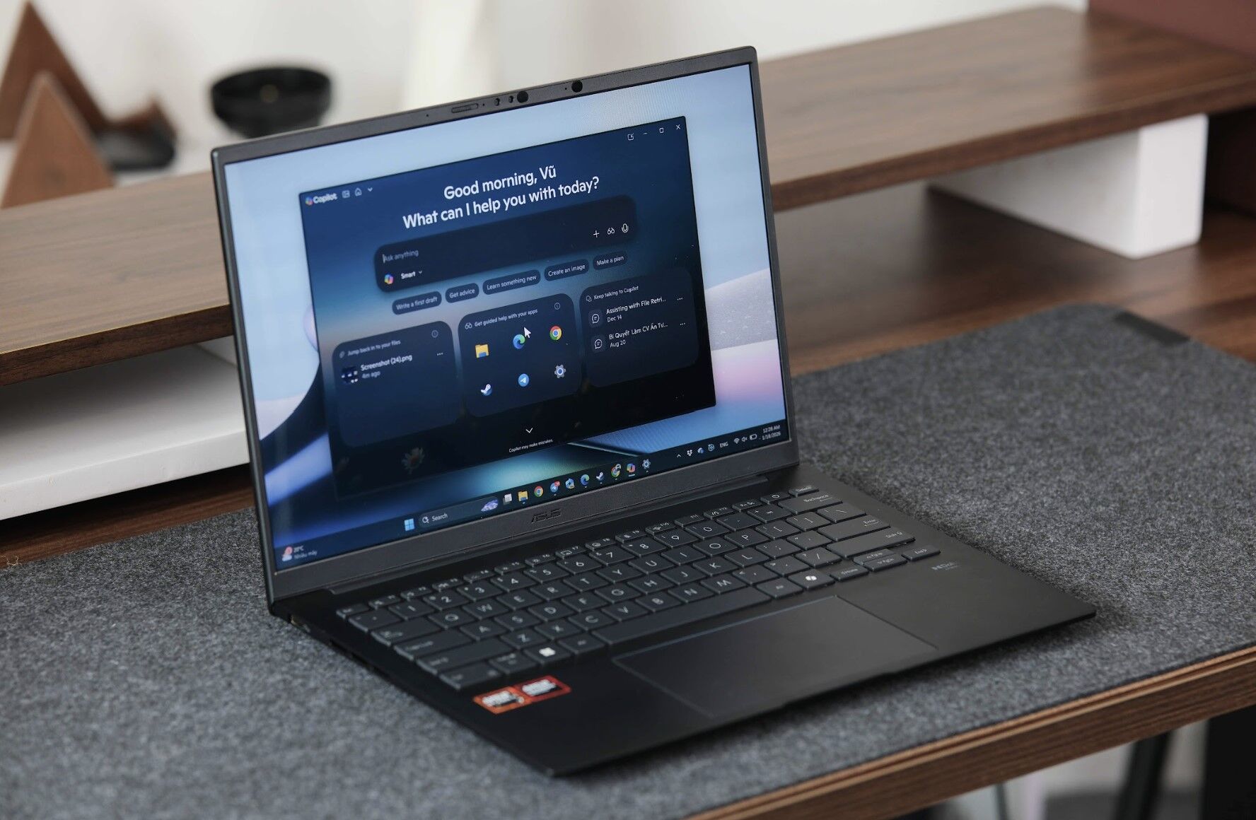 ASUS giới thiệu dải laptop trang bị chip Ryzen AI 400 Series đầu tiên tại Việt Nam: Vivobook S14/S16 và Zenbook 14 ASUS giới thiệu dải laptop trang bị chip Ryzen AI 400 Series đầu tiên tại Việt Nam: Vivobook S14/S16 và Zenbook 14