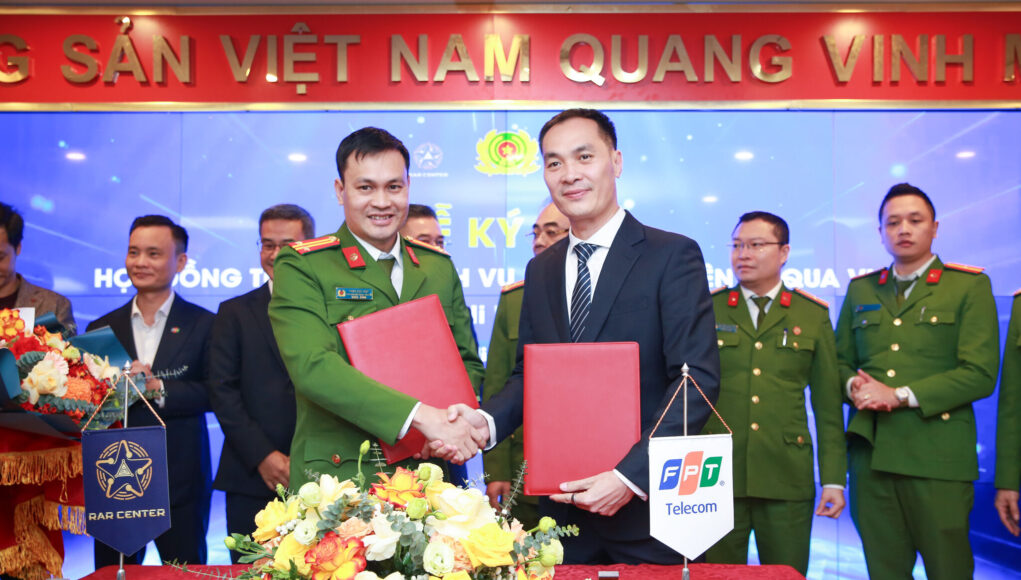 fpt-telecom-vneid-tren-he-sinh-thai-so-4