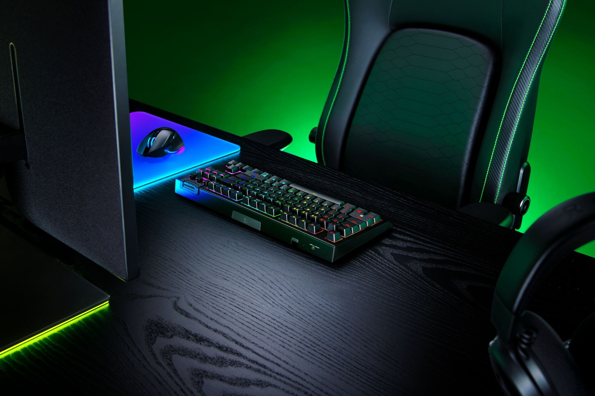 Razer BlackWidow V4 TKL HyperSpeed: Bàn phím cơ cao cấp cho game thủ Razer BlackWidow V4 TKL HyperSpeed: Bàn phím cơ cao cấp cho game thủ