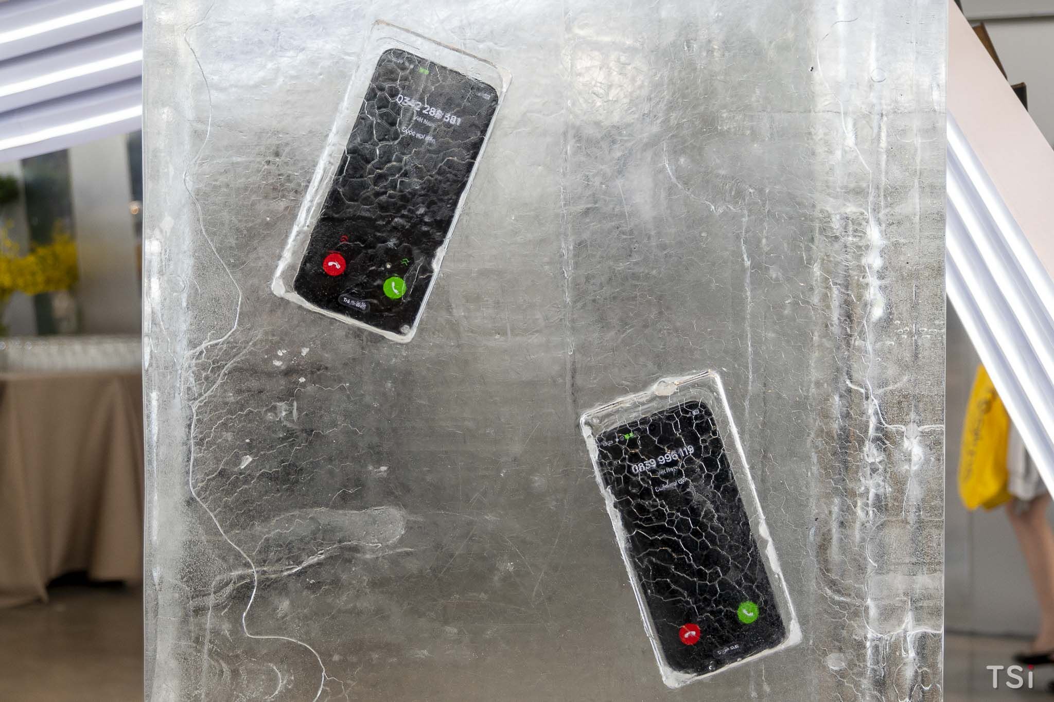 Bộ đôi realme 16 Pro và realme 16 5G lên kệ, giá từ 11,5 triệu đồng