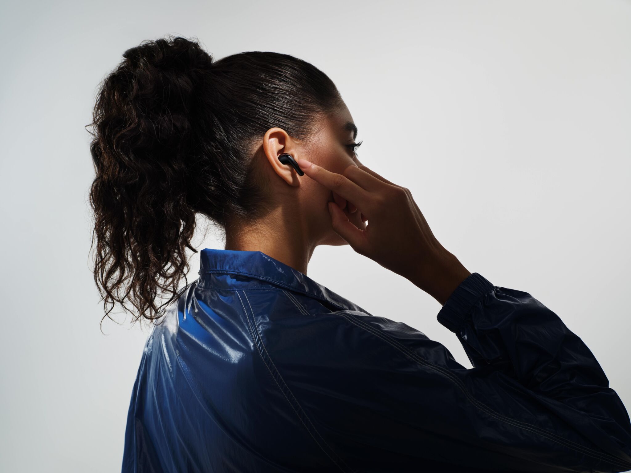 REDMI Note 15 Series chính thức ra mắt tại Việt Nam REDMI Note 15 Series chính thức ra mắt tại Việt Nam với Chi Pu là Đại sứ thương hiệu, đánh dấu lần đầu tiên được trang bị độ bền vượt trội chuẩn REDMI Titan