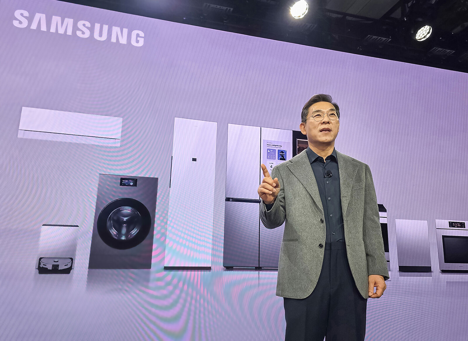 Samsung công bố tầm nhìn “Your Companion to AI Living” trong khuôn khổ CES 2026 Samsung công bố tầm nhìn “Your Companion to AI Living” trong khuôn khổ CES 2026