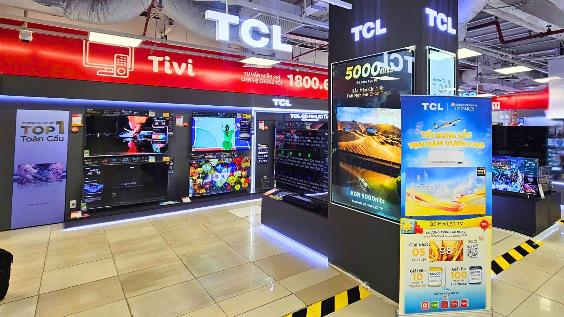 TCL và Vietnam Airlines bắt tay kiến tạo trải nghiệm Tết bừng sắc, Vạn dặm vươn cao TCL và Vietnam Airlines bắt tay kiến tạo trải nghiệm Tết bừng sắc, Vạn dặm vươn cao