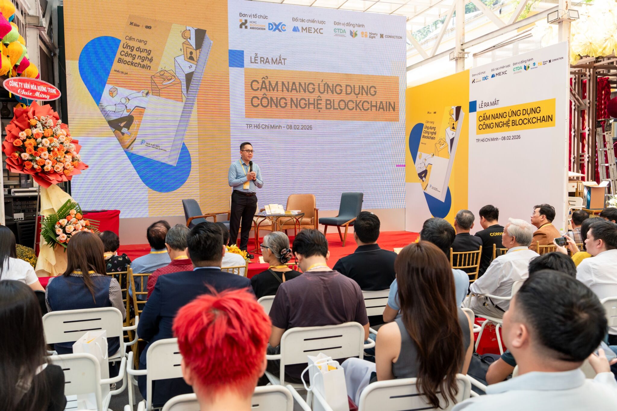 Ra mắt sách Cẩm nang ứng dụng Công nghệ Blockchain