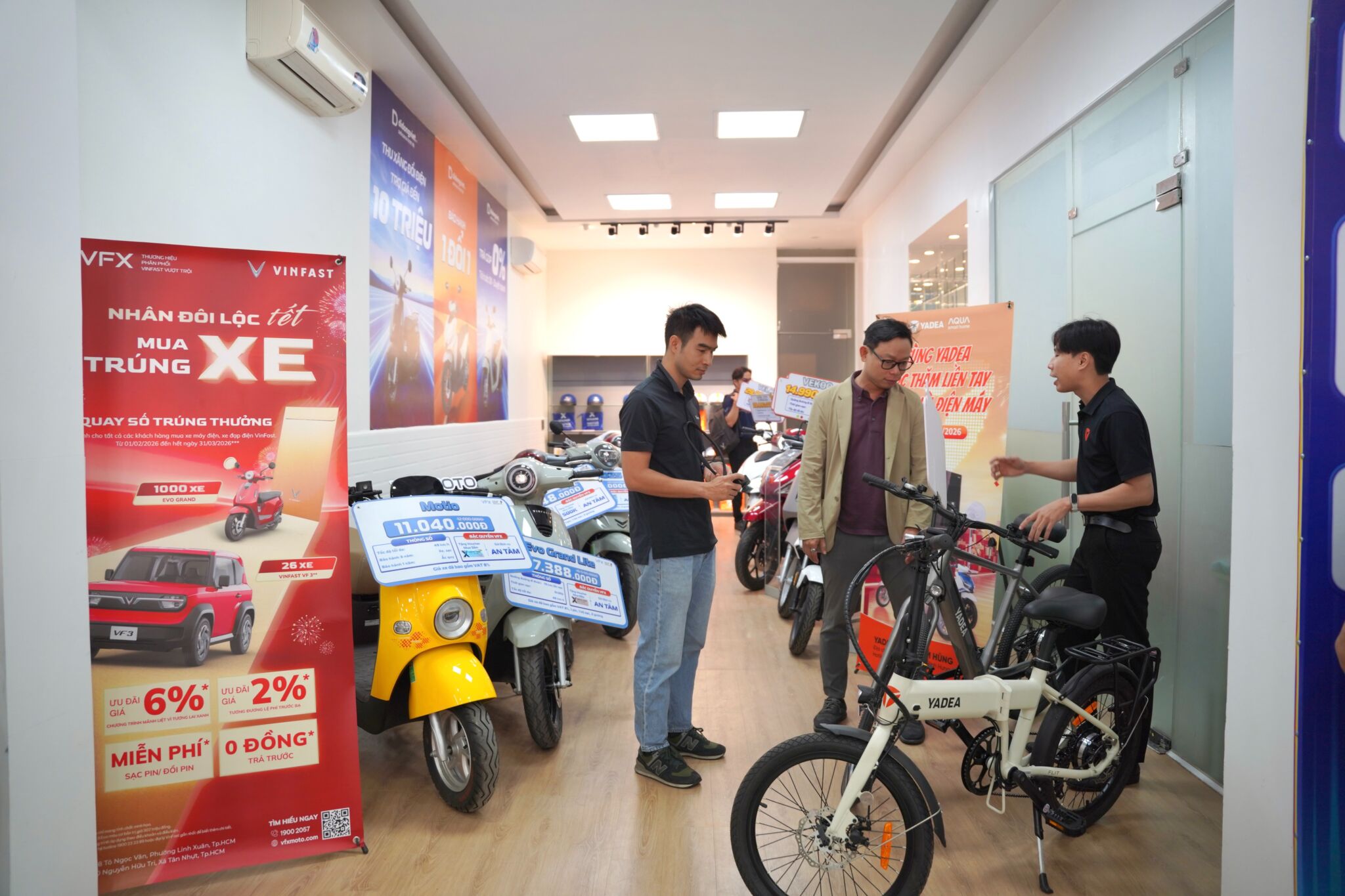 Di Động Việt khai trương trung tâm mua sắm công nghệ mới