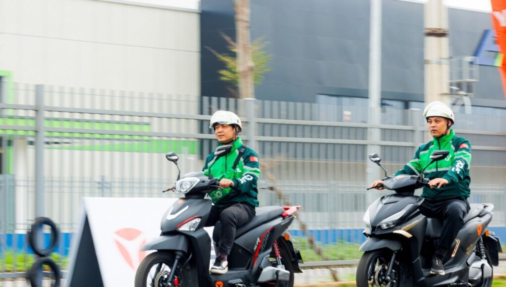 grab-viet-nam-hop-tac-yadea-viet-nam