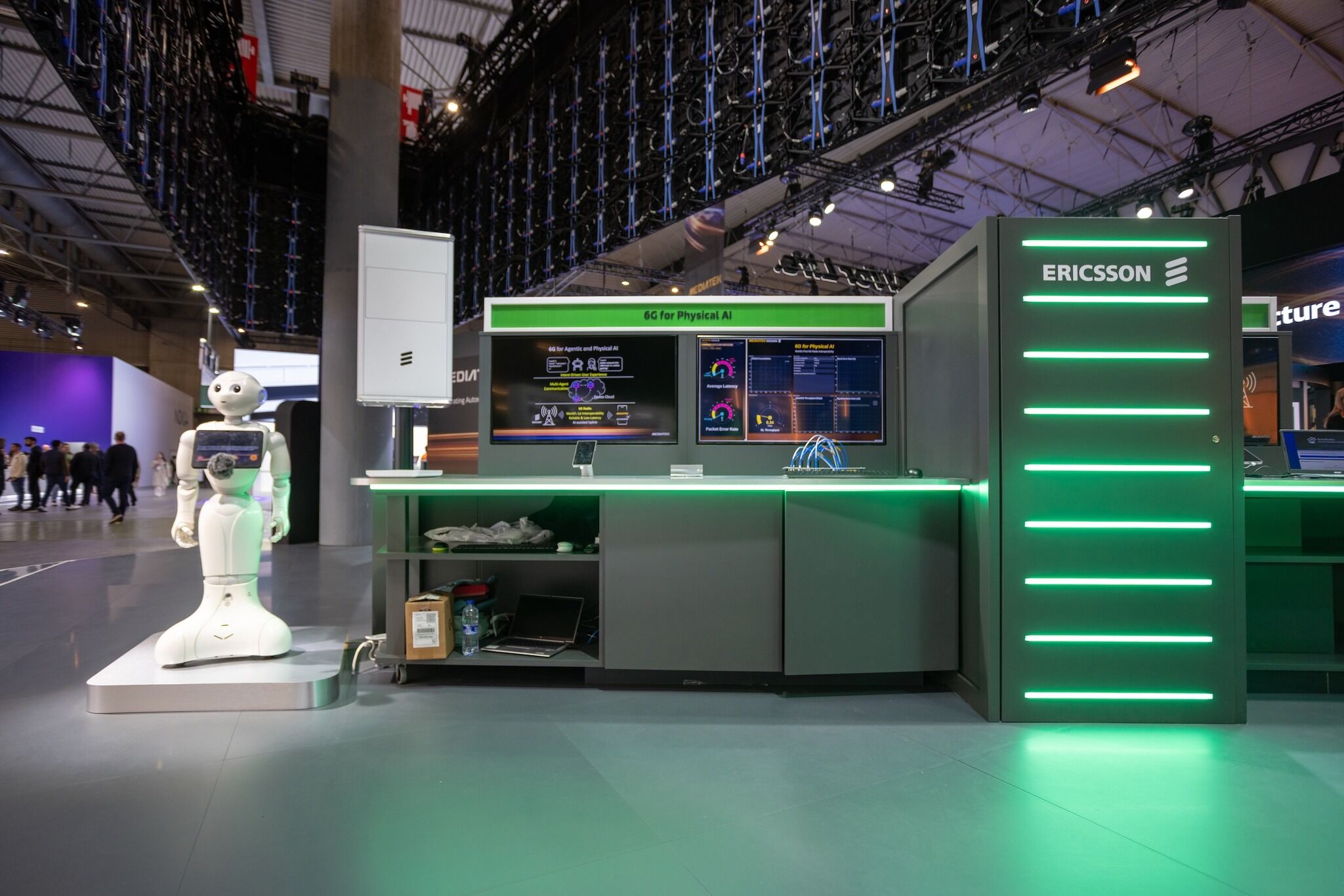 MediaTek khẳng định vị thế dẫn đầu về AI và kết nối tại triển lãm MWC 2026