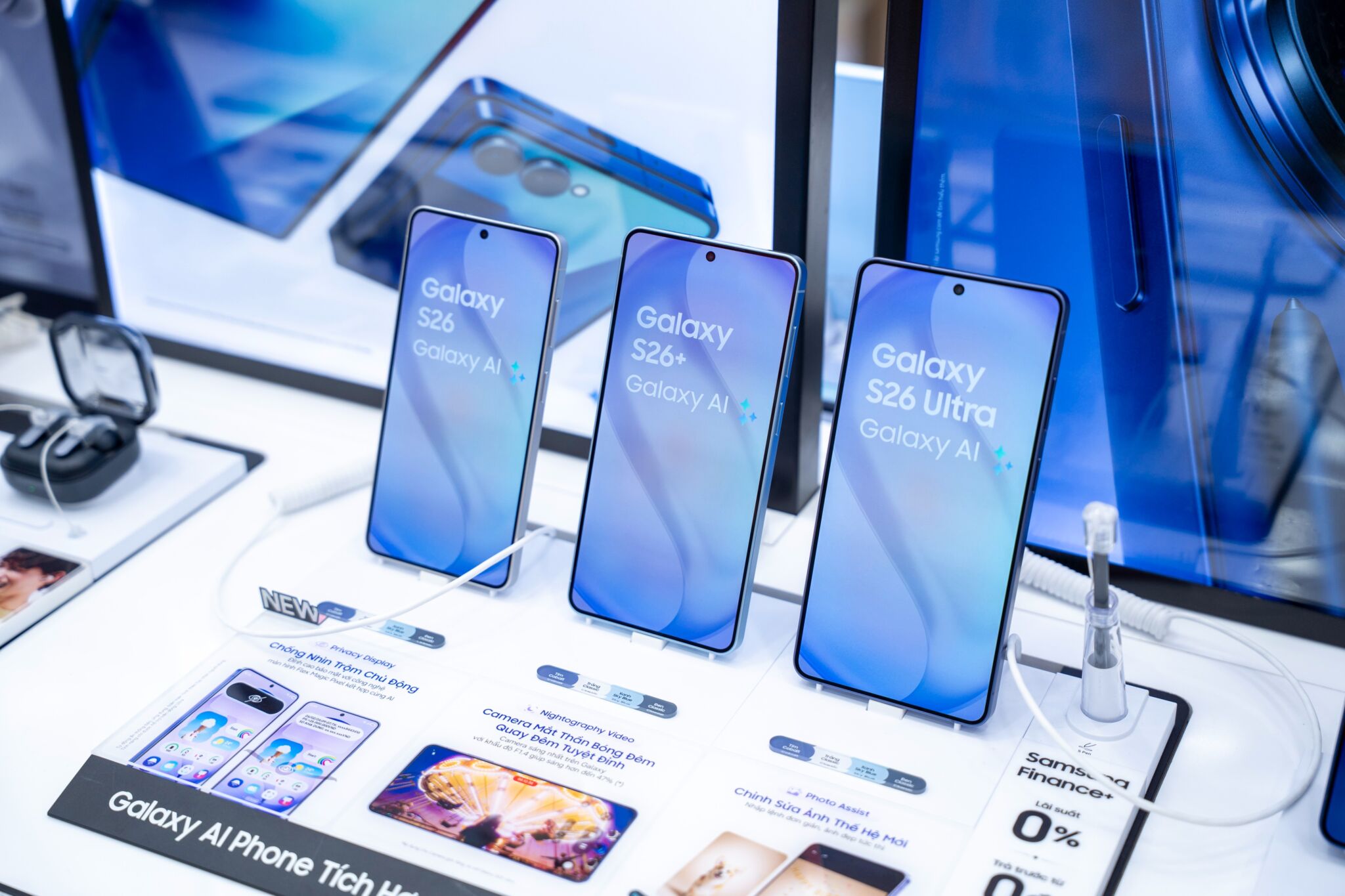 Trả hàng và mở bán sớm Galaxy S26 series tại Di Động Việt