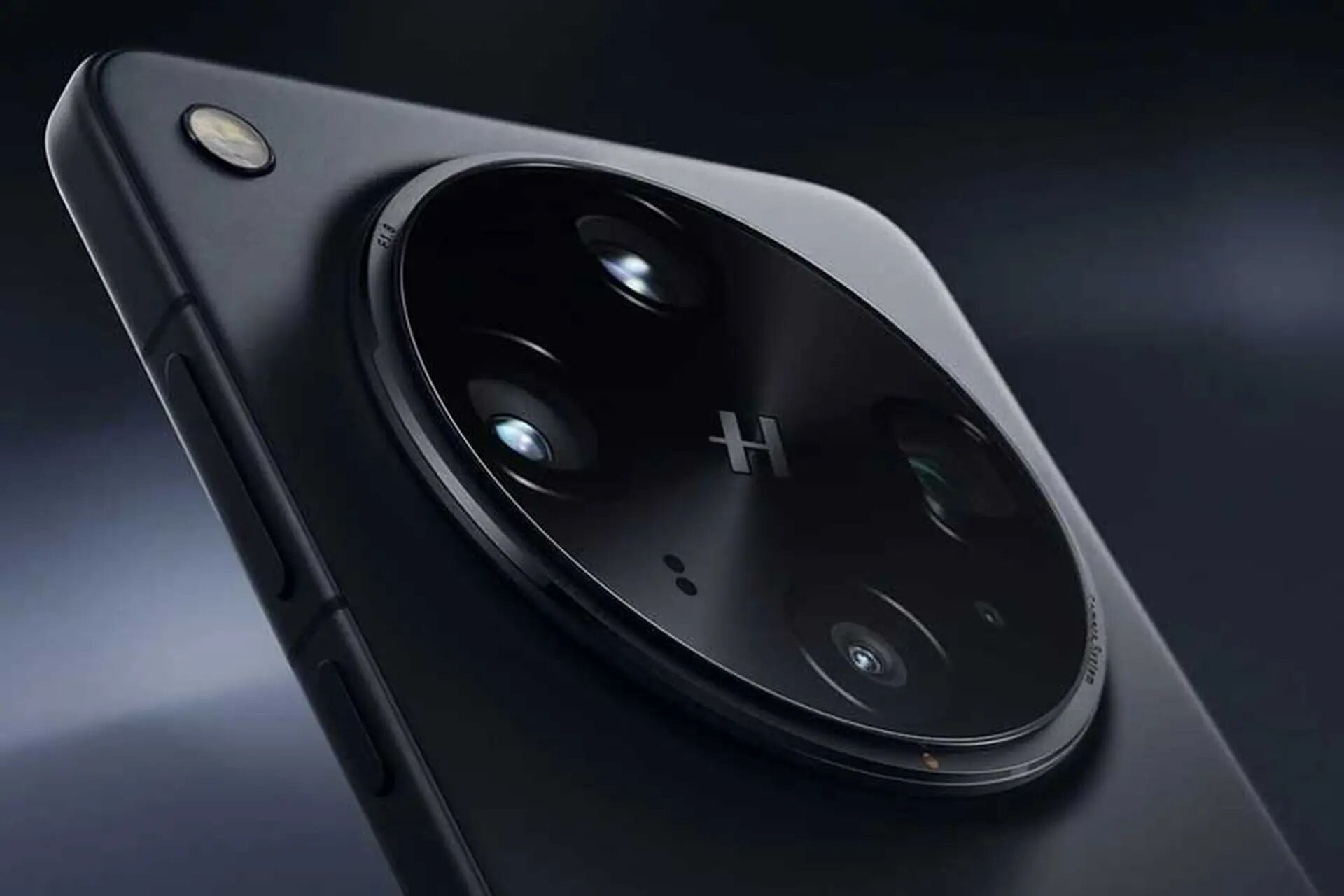 OPPO Find X9 Ultra chính thức ra mắt thị trường toàn cầu tại sự kiện MWC 2026