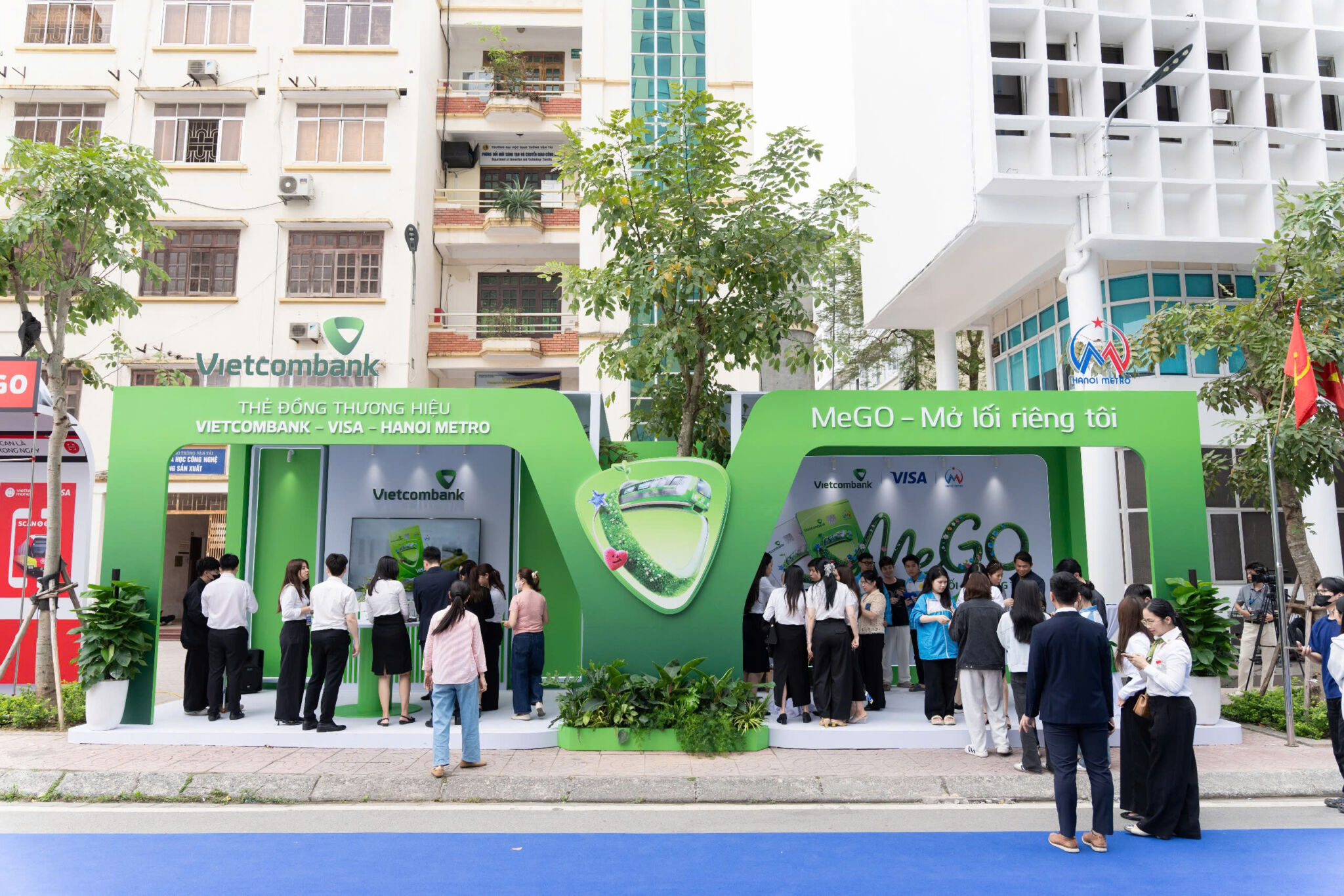 Visa và Hanoi Metro đánh dấu cột mốc mới trong Giao thông Đô thị với Thanh toán mở (open-loop) trên toàn mạng lưới metro Thủ đô