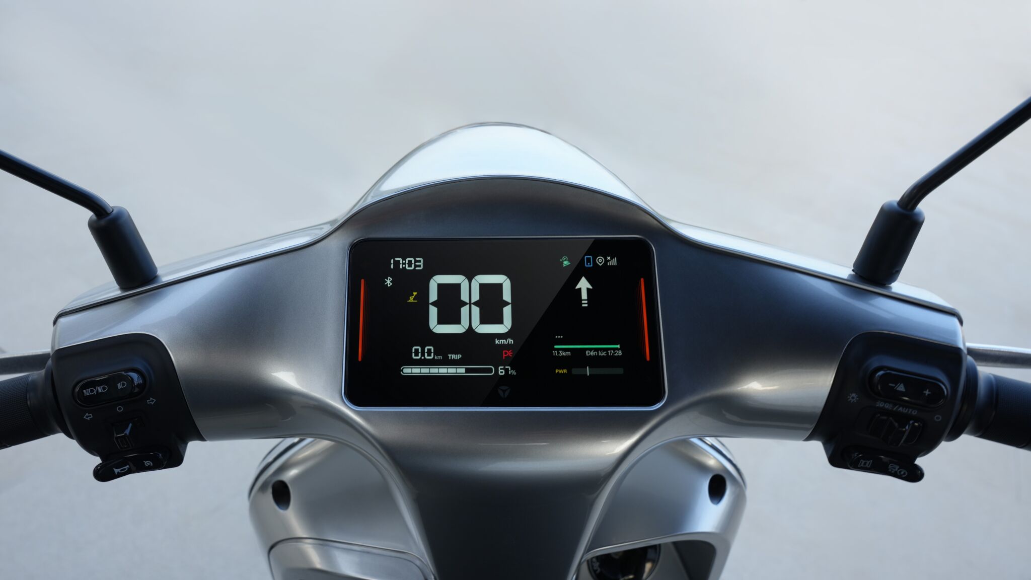 YADEA chính thức ra mắt YADEA Osta: Xe máy điện cao cấp phong cách Neo-Retro, định hình chuẩn mực di chuyển thông minh mới