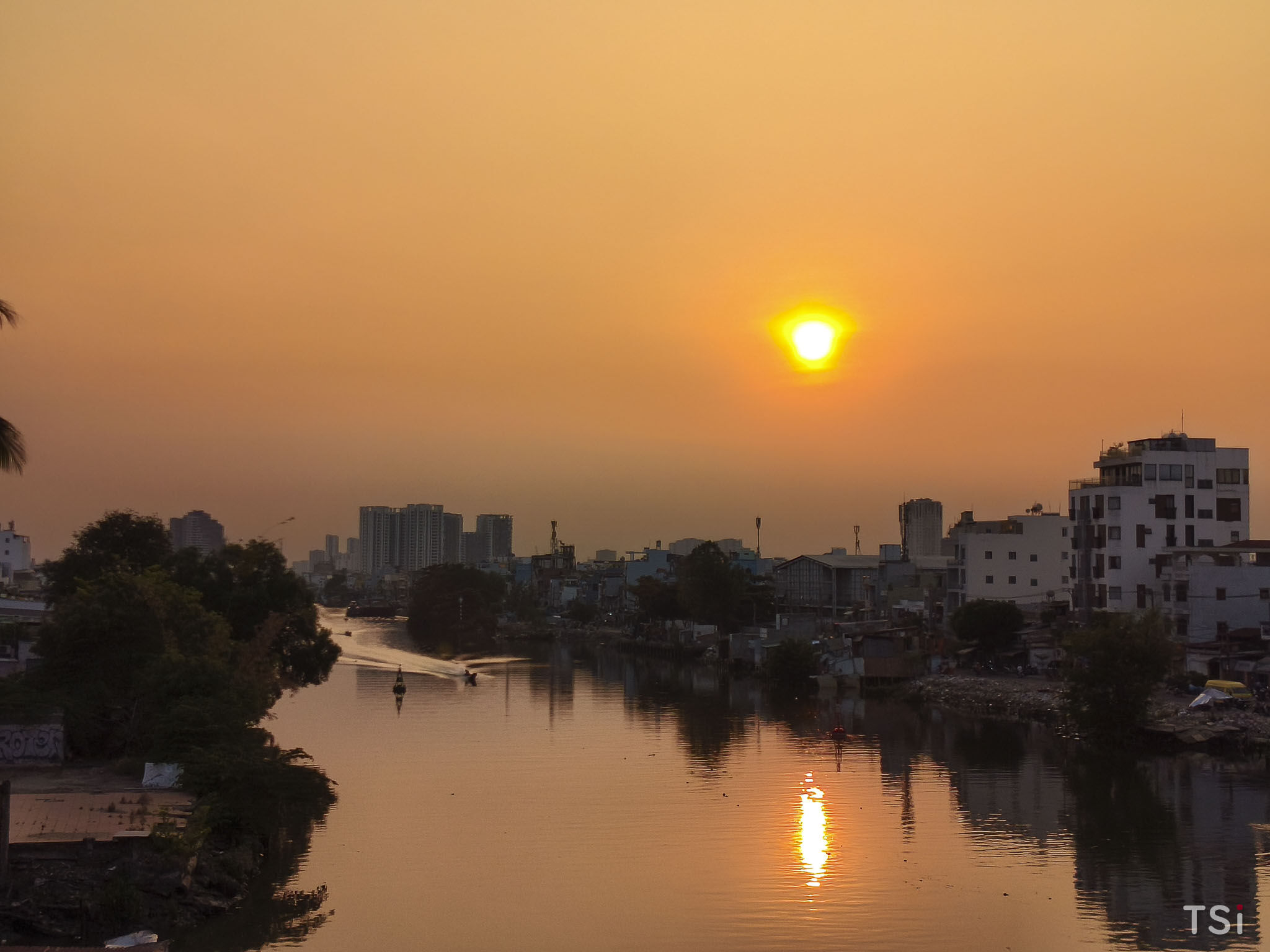 Realme P4 Power 5G: nhấn mạnh yếu tố dùng pin