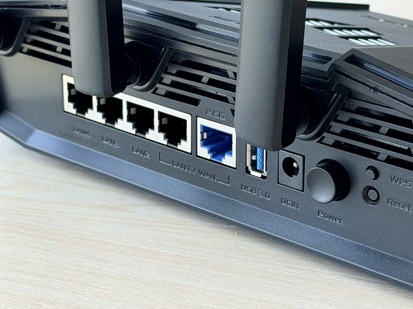 ASUS BE3600 – Router WiFi 7 thực dụng cho gia đình hiện đại