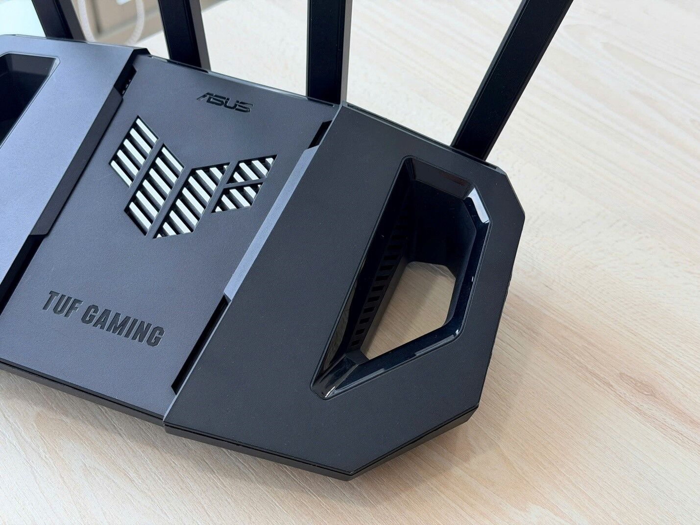 ASUS BE3600 – Router WiFi 7 thực dụng cho gia đình hiện đại