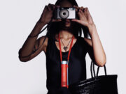 Dyson ra mắt quạt cầm tay HushJet Mini Cool Fan: 17 năm tinh hoa công nghệ luồng khí gói gọn trong lòng bàn tay