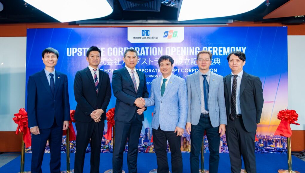 fpt-cac-holdings-cong-ty-upstride-4