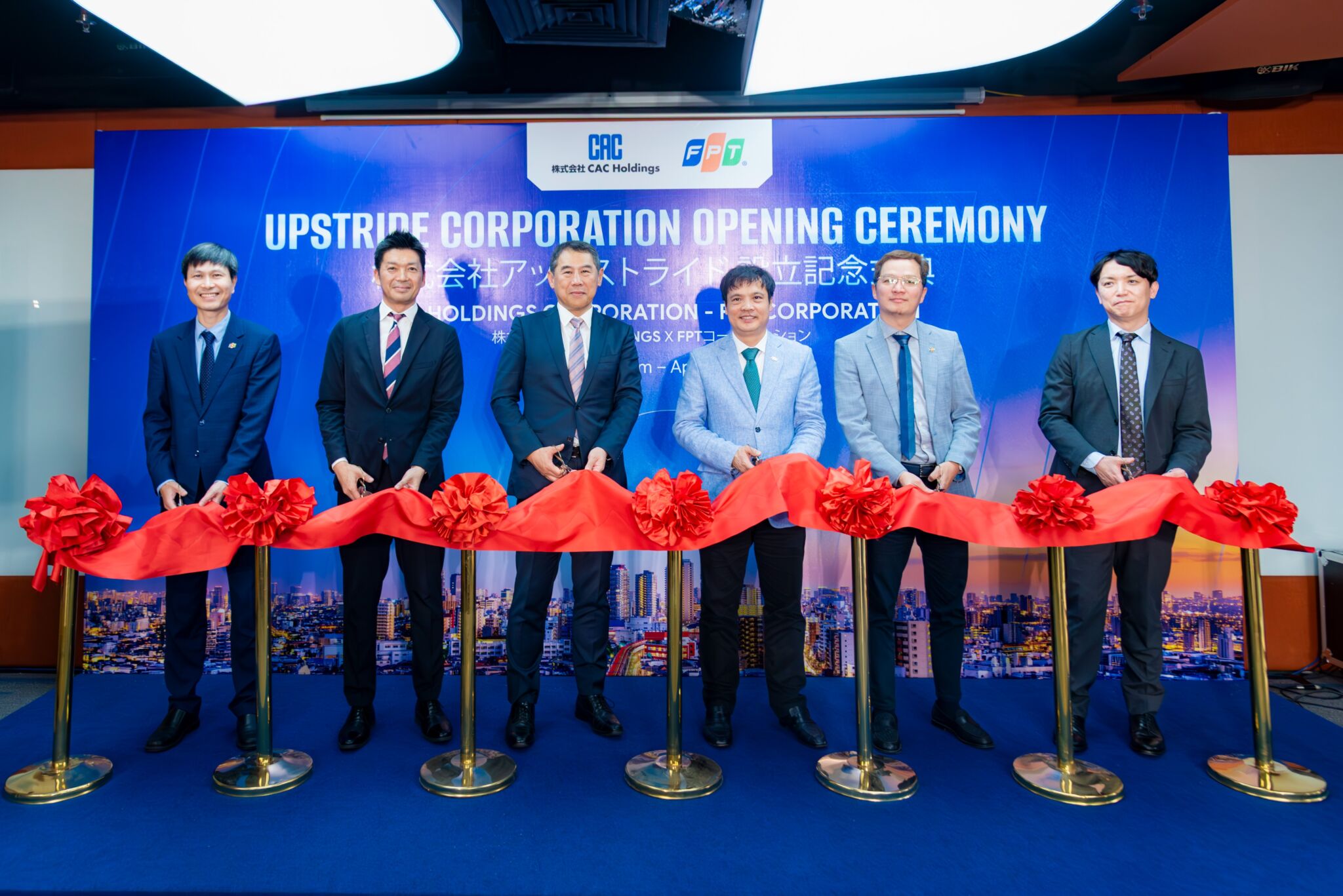 FPT và CAC Holdings công bố thành lập công ty liên doanh UPSTRIDE tại Nhật Bản FPT và CAC Holdings công bố thành lập công ty liên doanh UPSTRIDE tại Nhật Bản