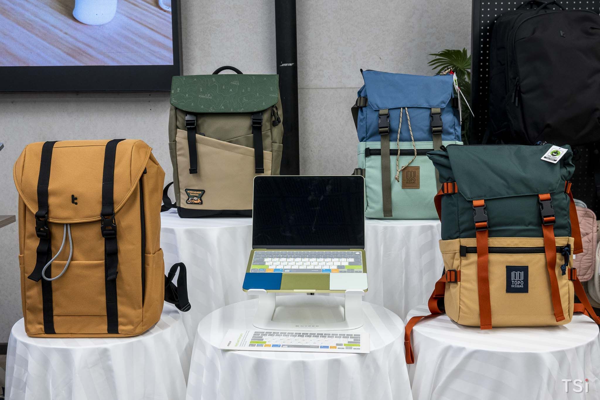 HD Group tổ chức workshop về Macbook Neo