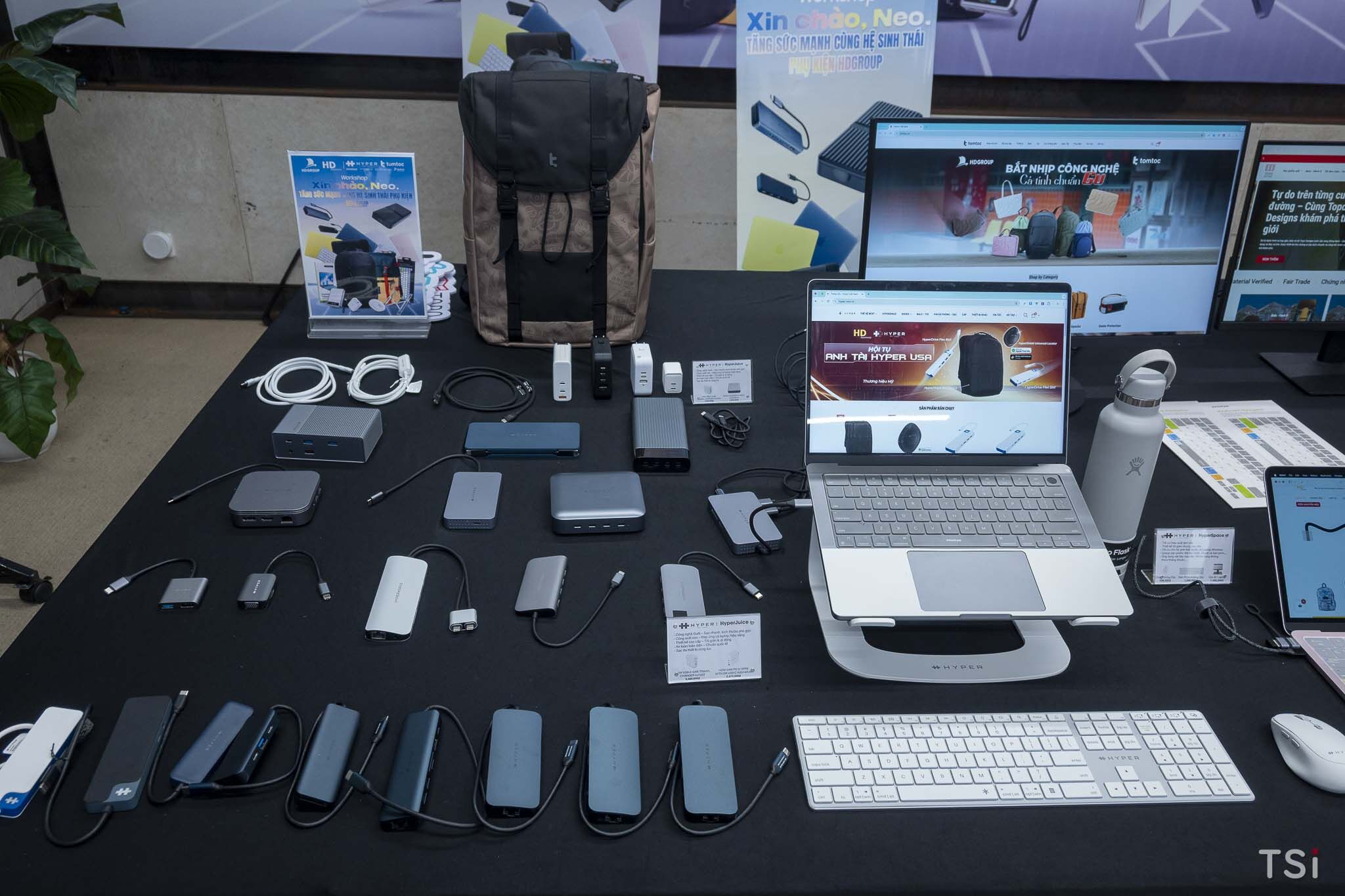 HD Group tổ chức workshop về Macbook Neo