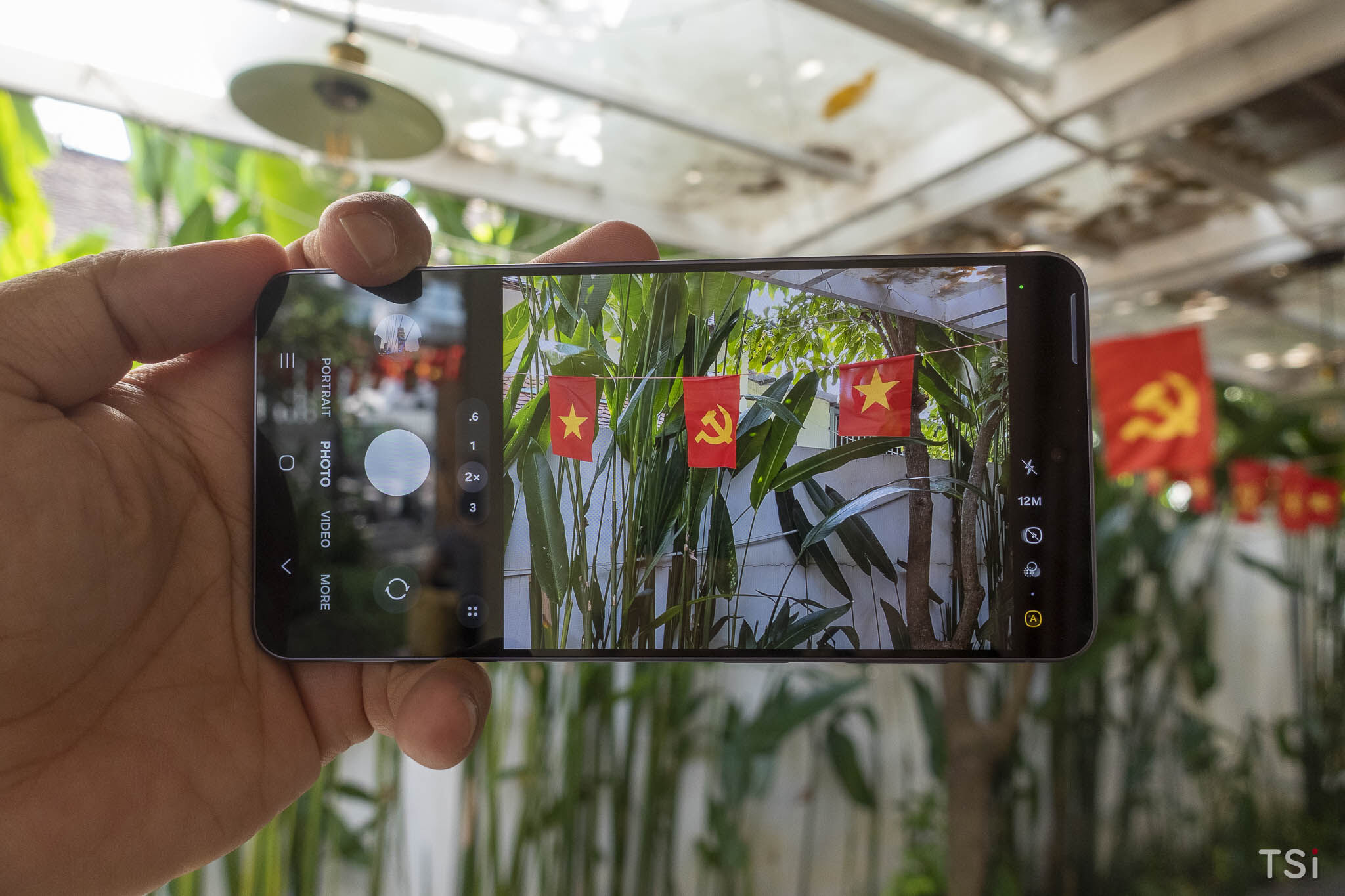 Trải nghiệm Galaxy S26 Plus sau 1 tháng: Ổn định, thực dụng