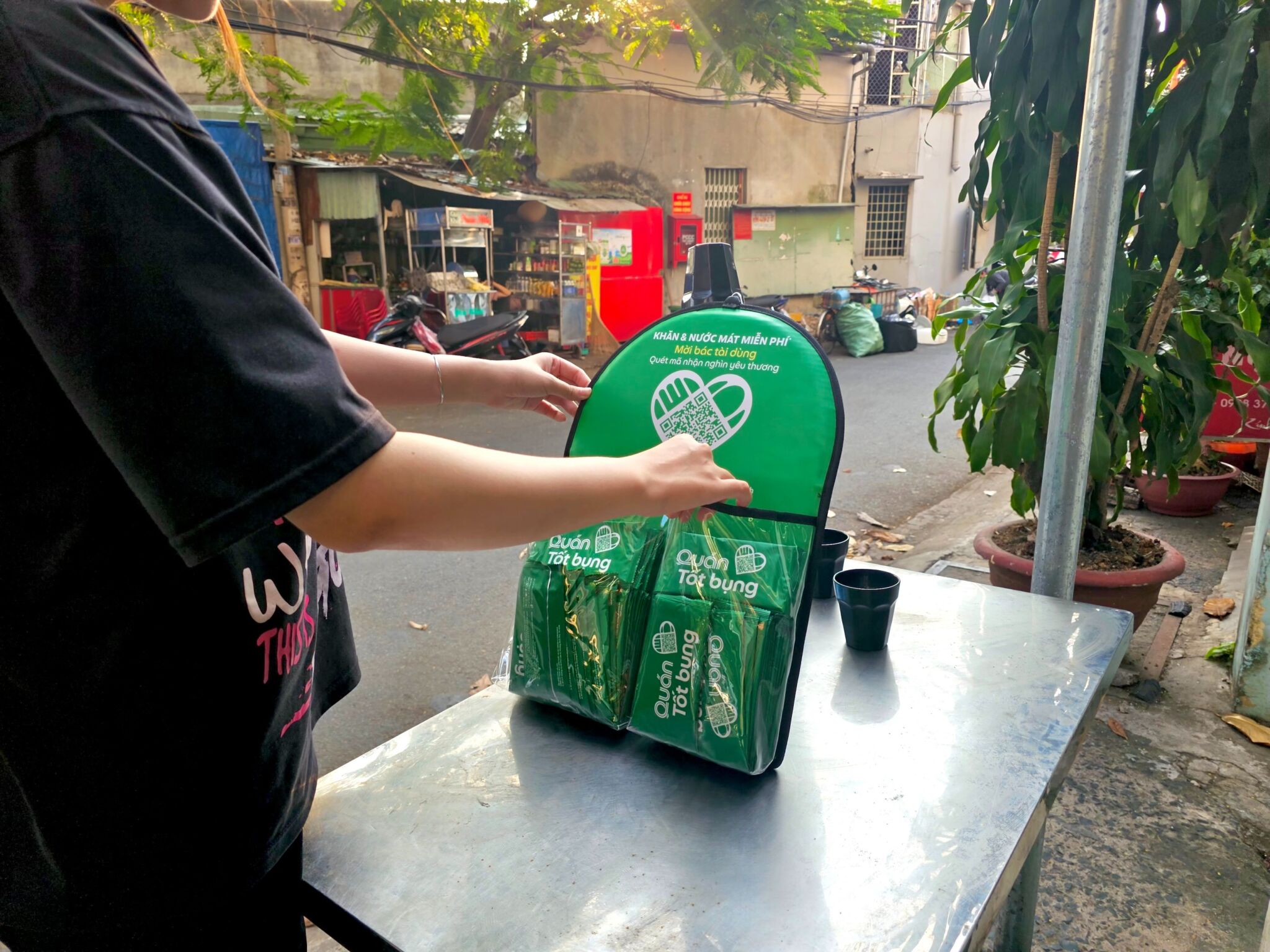 Grab triển khai chiến dịch “Quán Tốt Bụng” để tiếp sức mùa nắng nóng cho bác tài