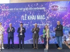 Sôi động ngày khai mạc triển lãm PLASE SHOW SG 2026
