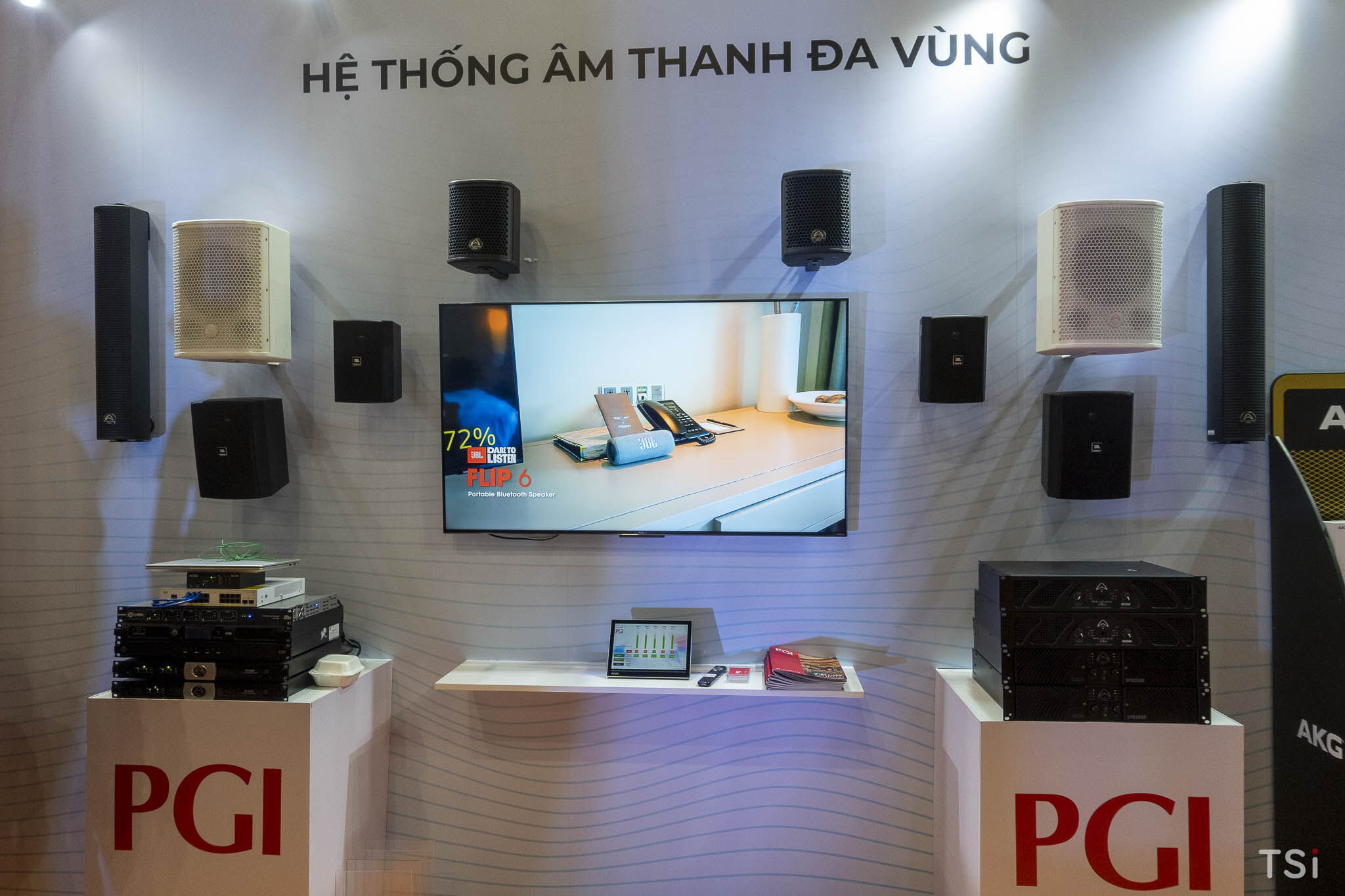 PLASE Show 2026: PGI trình diễn JBL SRX900 Series cùng giải pháp AV tích hợp