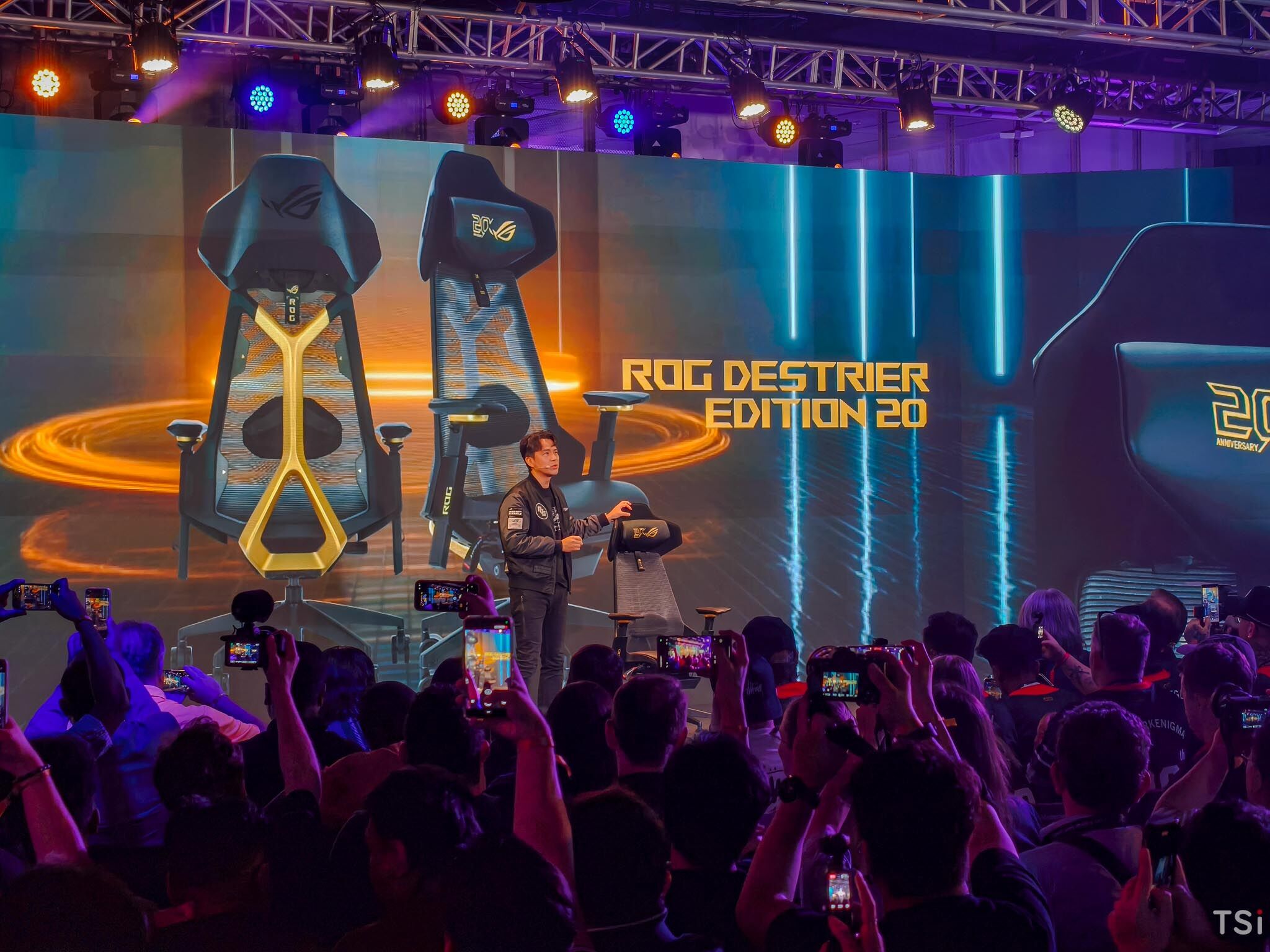 [Computex 2026] - ASUS ROG kỷ niệm 20 năm ra đời thương hiệu với những sản phẩm ấn tượng