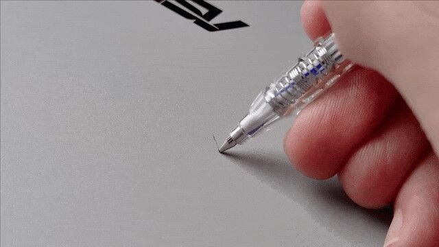 ASUS ExpertBook Ultra giá 100 triệu: định nghĩa lại laptop doanh nghiệp cao cấp?