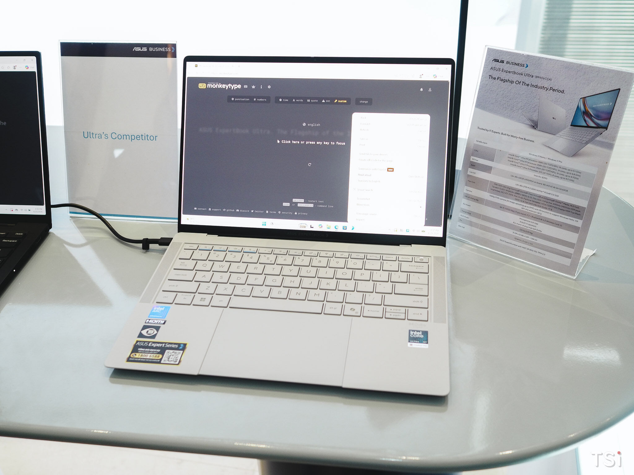 ASUS ExpertBook Ultra: đỉnh cao của phân khúc laptop doanh nghiệp