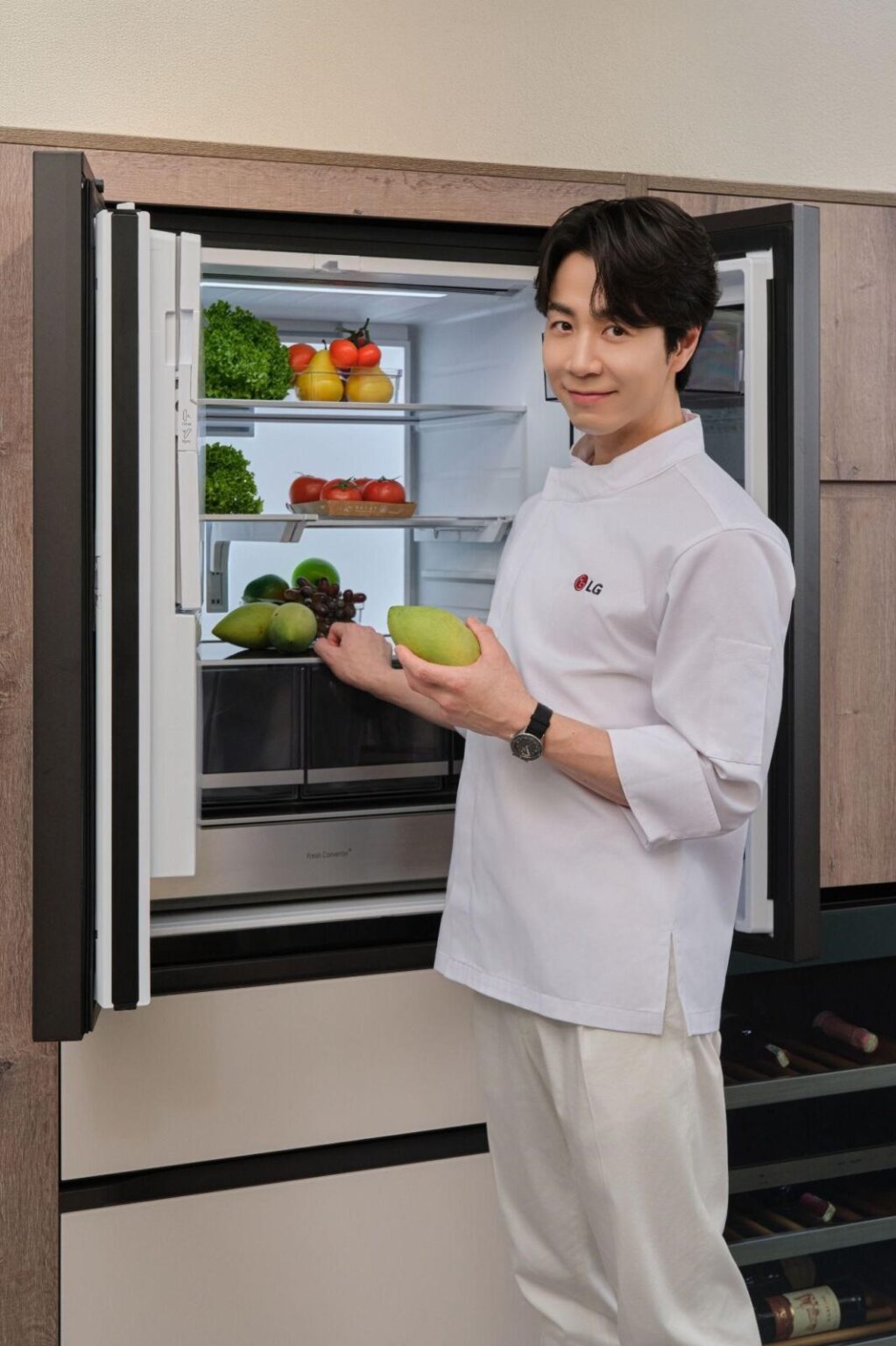 Bếp trưởng hai nhà hàng đạt sao Michelin định chuẩn gian bếp gia đình tại Another Saigon by LG Bếp trưởng hai nhà hàng đạt sao Michelin định chuẩn gian bếp gia đình tại Another Saigon by LG