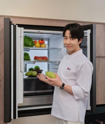 Bếp trưởng hai nhà hàng đạt sao Michelin định chuẩn gian bếp gia đình tại Another Saigon by LG