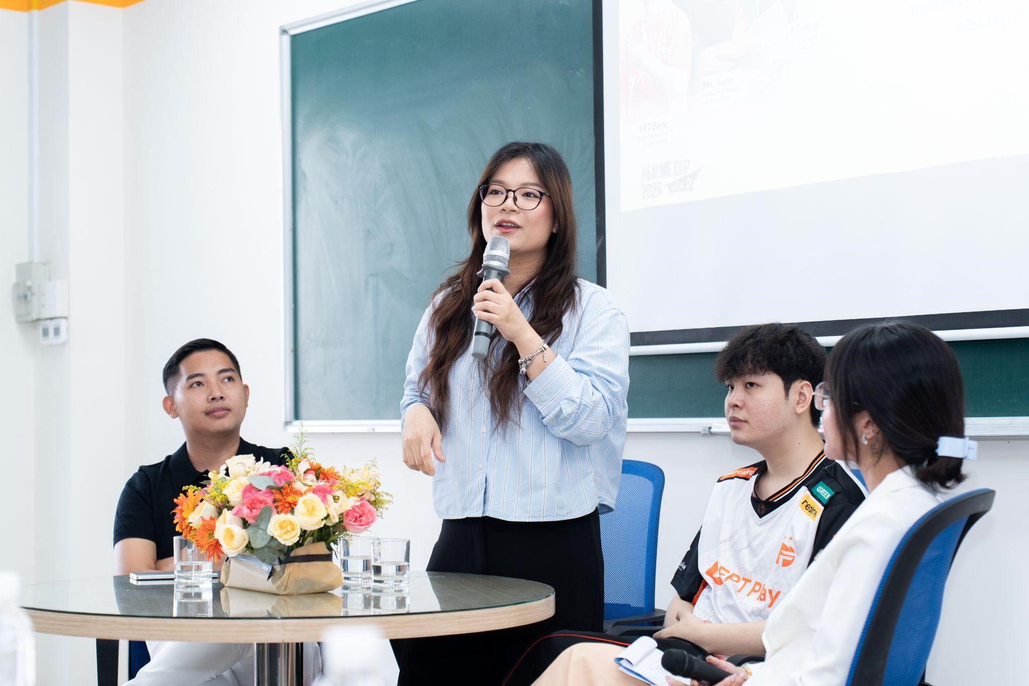 Giải mã sức nóng realme Cup 2026: Sân chơi Esports dành cho sinh viên quy mô toàn quốc với 64 đội tuyển tranh tài