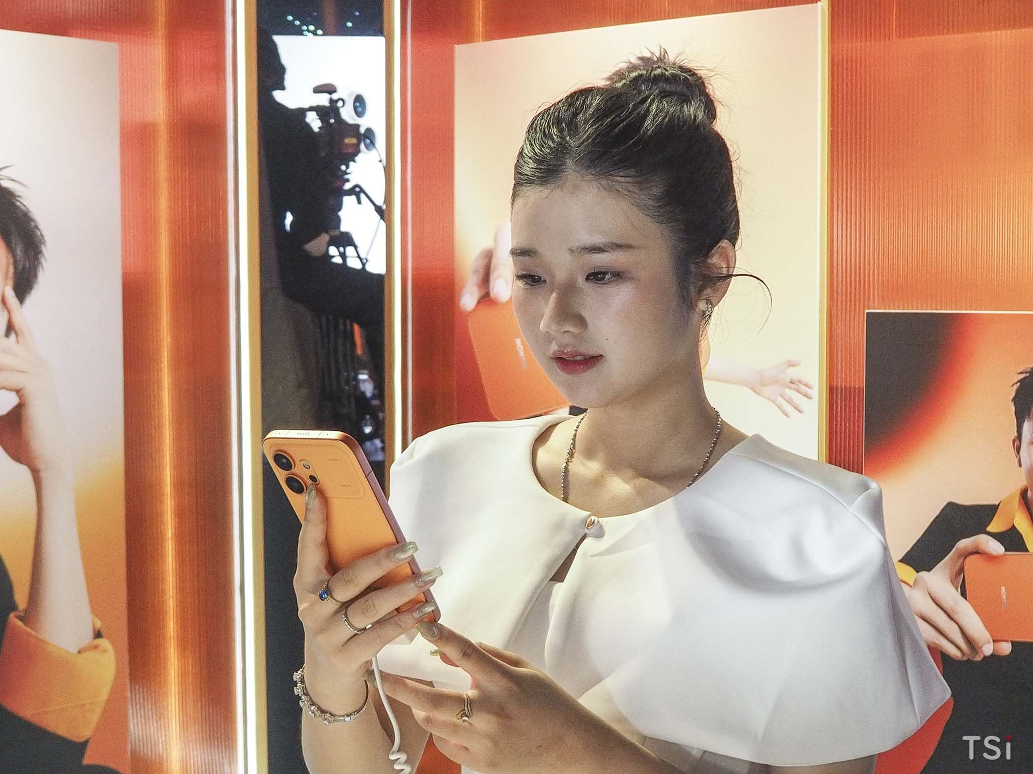HONOR ra mắt HONOR 600 series và HONOR Pad X8b HONOR ra mắt HONOR 600 series và HONOR Pad X8b