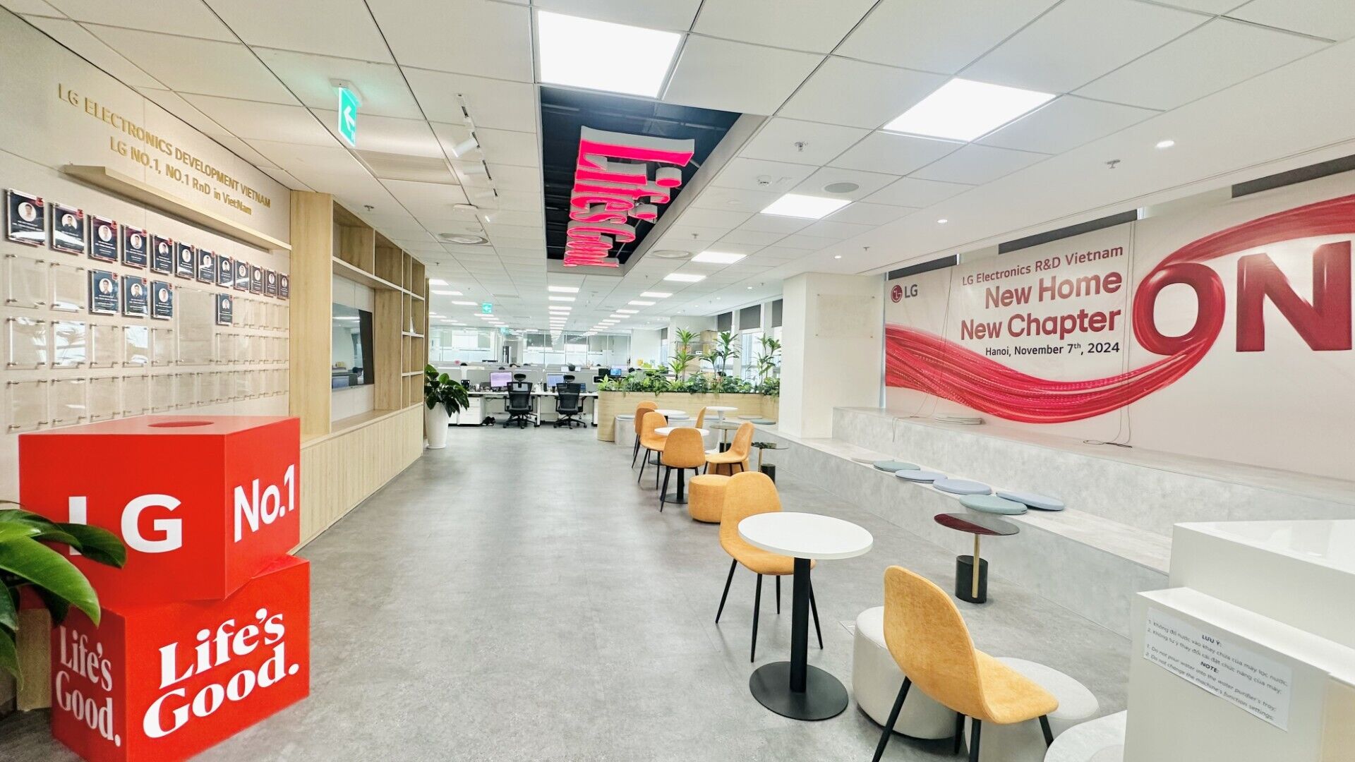 LG Electronics kỷ niệm 10 năm nghiên cứu và phát triển phần mềm ô tô tại Việt Nam