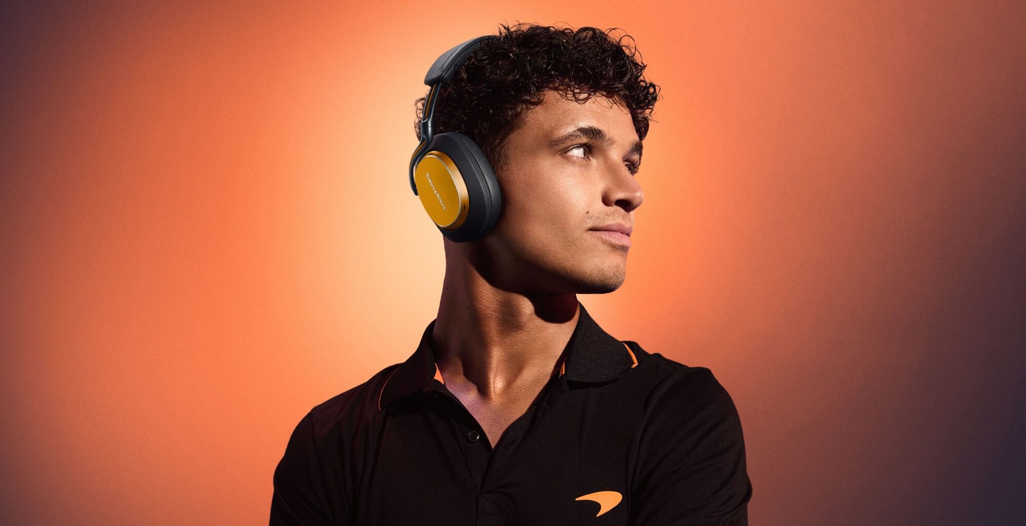 PGI ra mắt tai nghe cao cấp Px8 S2 McLaren Edition PGI mang tinh thần performance luxury trong flagship headphone Px8 S2 McLaren từ Bowers & Wilkins về Việt Nam