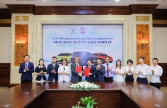 Taxi Quê Lụa tăng tốc chuyển đổi xanh, mua thêm 2.000 ô tô điện VinFast thông qua Green SM