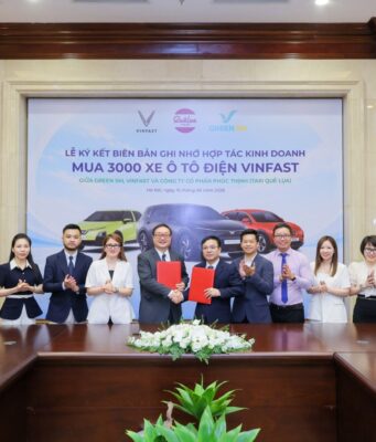 Taxi Quê Lụa tăng tốc chuyển đổi xanh, mua thêm 2.000 ô tô điện VinFast thông qua Green SM