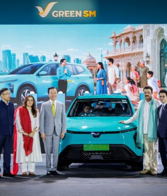 Green SM ra mắt dịch vụ taxi thuần điện Green SM Limo tại Ấn Độ