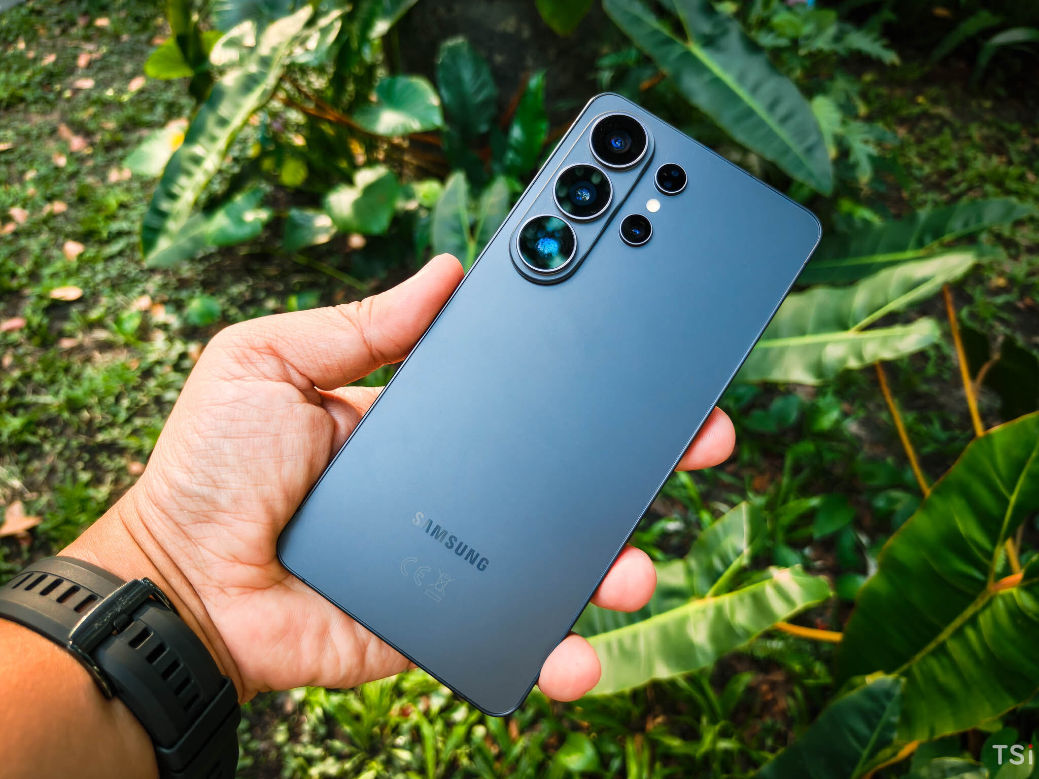 Trải nghiệm Galaxy S26 Ultra sau 3 tháng: vẫn là flagship toàn diện Trải nghiệm Galaxy S26 Ultra sau 3 tháng: vẫn là flagship toàn diện