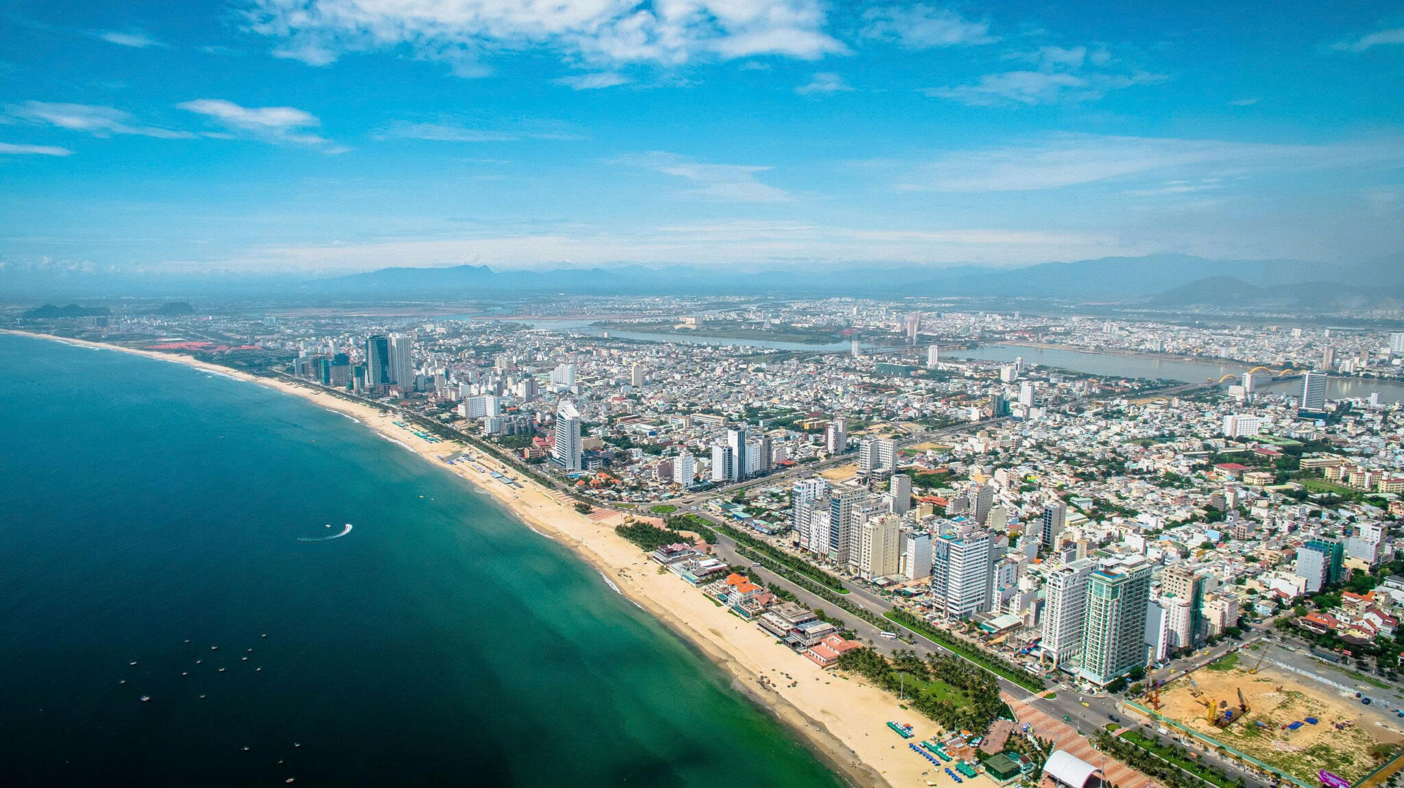 Website du lịch TP. Đà Nẵng có hơn 1,1 triệu lượt tương tác sau 4 tuần triển khai chiến dịch tại thị trường Nga Website du lịch Thành phố Đà Nẵng ghi nhận hơn 1,1 triệu lượt tương tác chỉ sau 4 tuần triển khai chiến dịch tại thị trường Nga