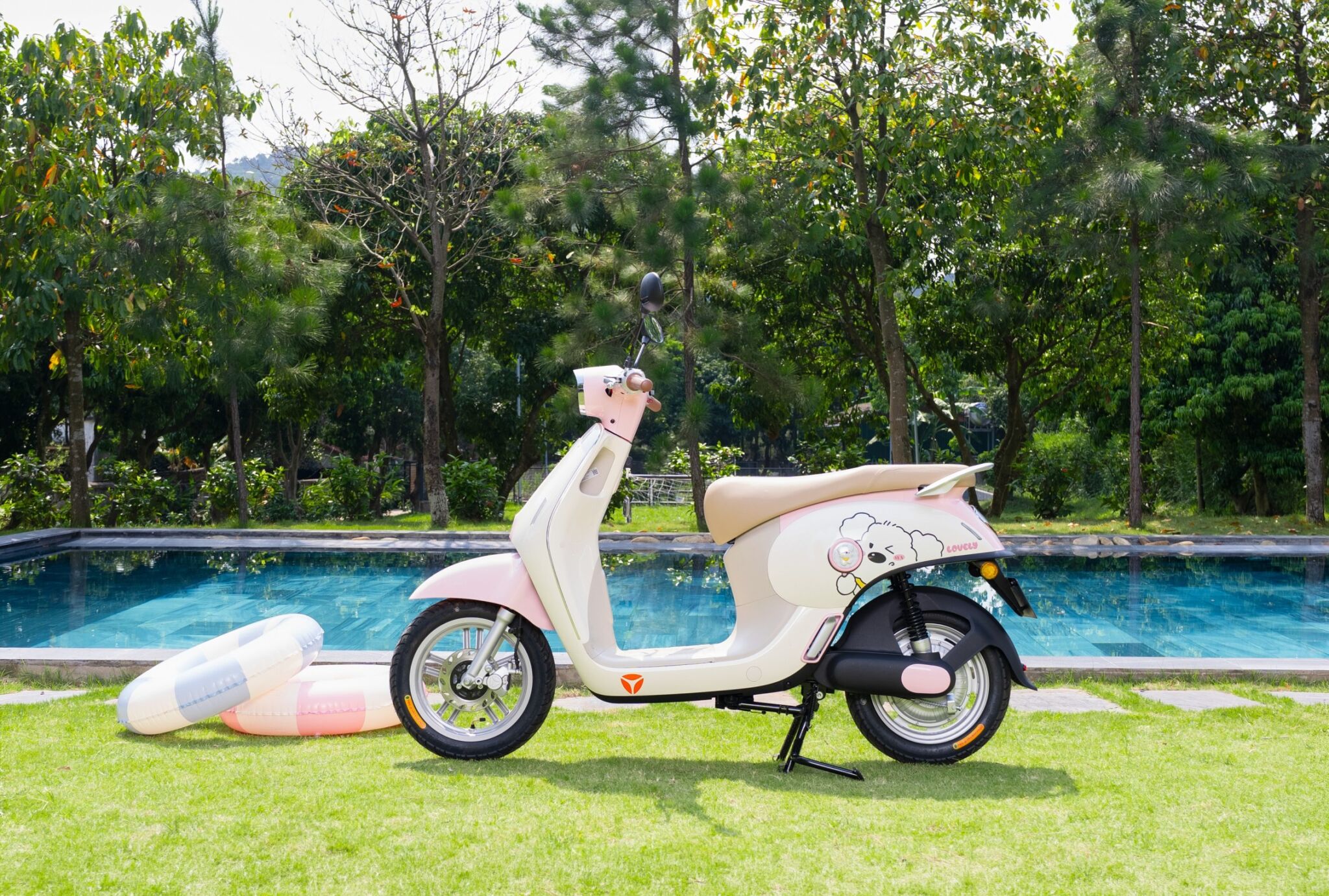 YADEA chính thức ra mắt YADEA Omee xe điện thông minh dành cho học sinh