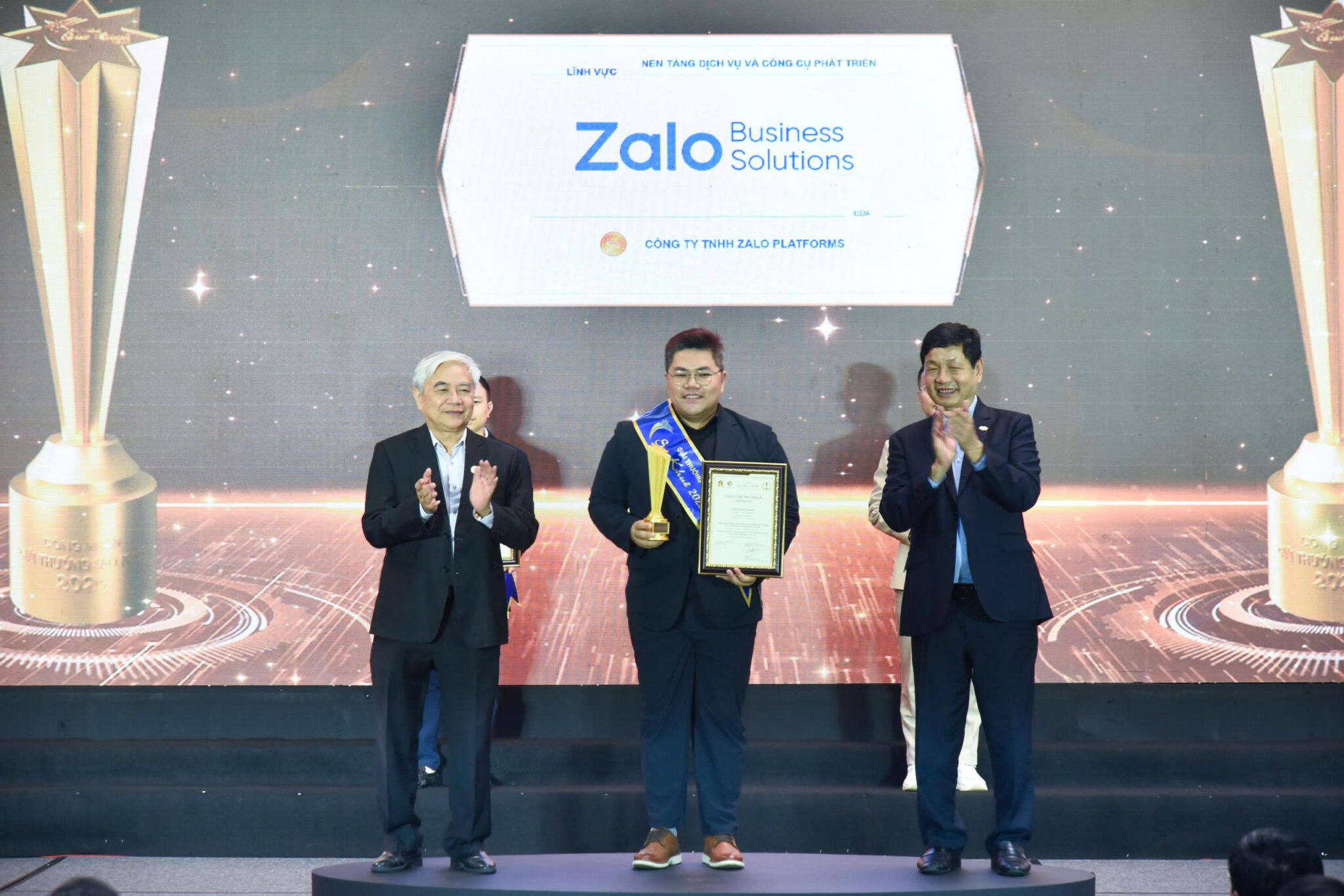 Zalo nhận hai Giải thưởng Sao Khuê 2026 cho các giải pháp hướng đến doanh nghiệp Zalo nhận hai Giải thưởng Sao Khuê 2026 cho các giải pháp hướng đến doanh nghiệp