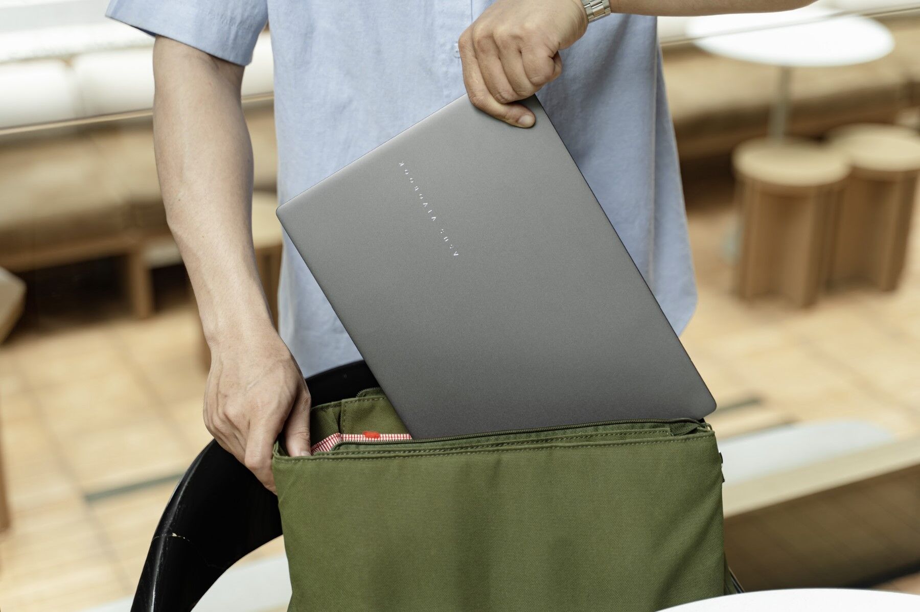 ASUS Back To School 2026 với thông điệp "Chọn ASUS, chọn an yên" Mùa Back To School 2026 khác biệt của ASUS: Bứt phá trải nghiệm mua sắm với dải sản phẩm chủ lực, dịch vụ hậu mãi toàn diện và mô hình tư vấn trực tiếp “Touch ASUS”